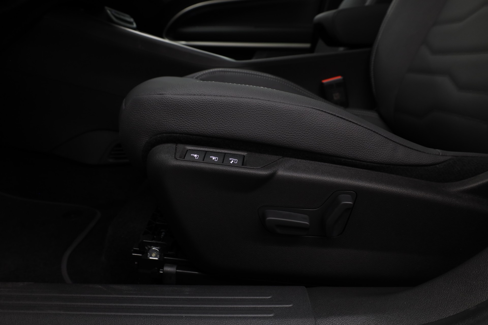JEEP Avenger 1.2 MHEV Summit-image-28