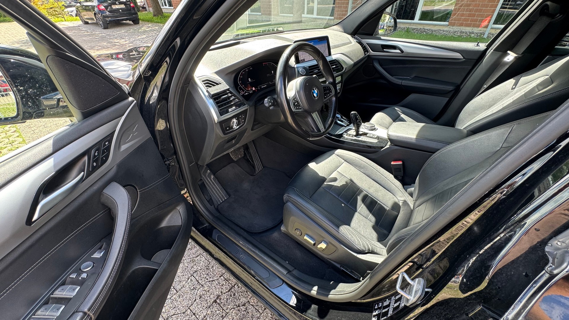 BMW X3 xDrive 20d M Sport Steptronic-image-5