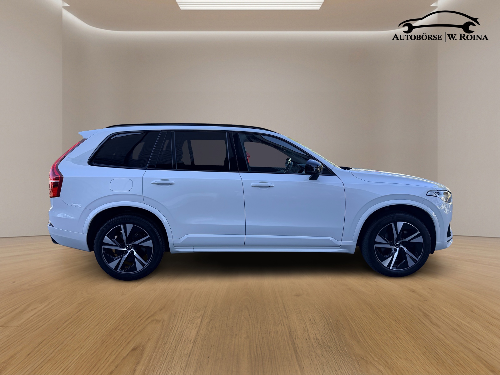 VOLVO XC90 B5 Diesel AWD R-Design Geartronic-showroom-element-1
