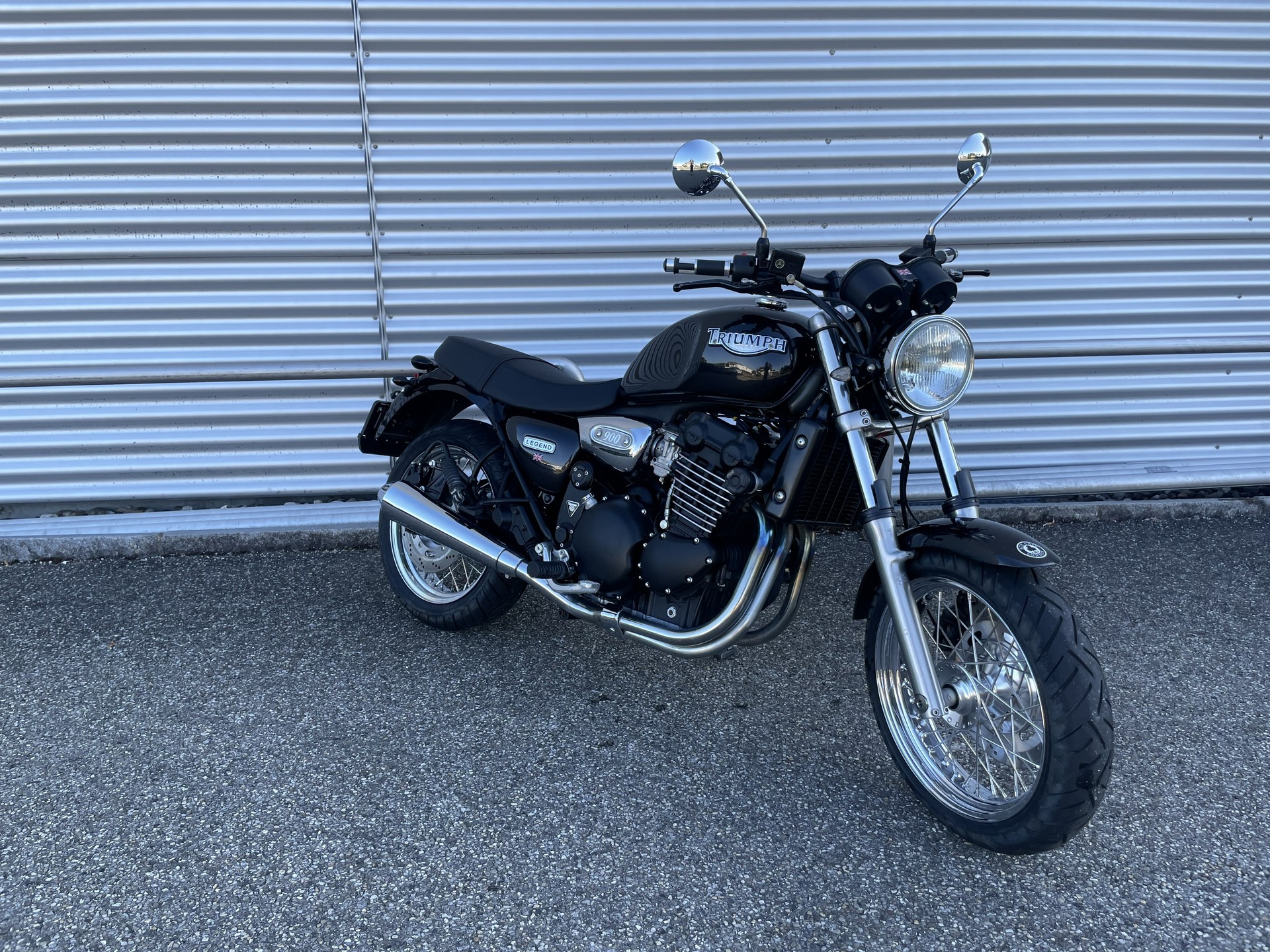 TRIUMPH Legend TT 900-image-3