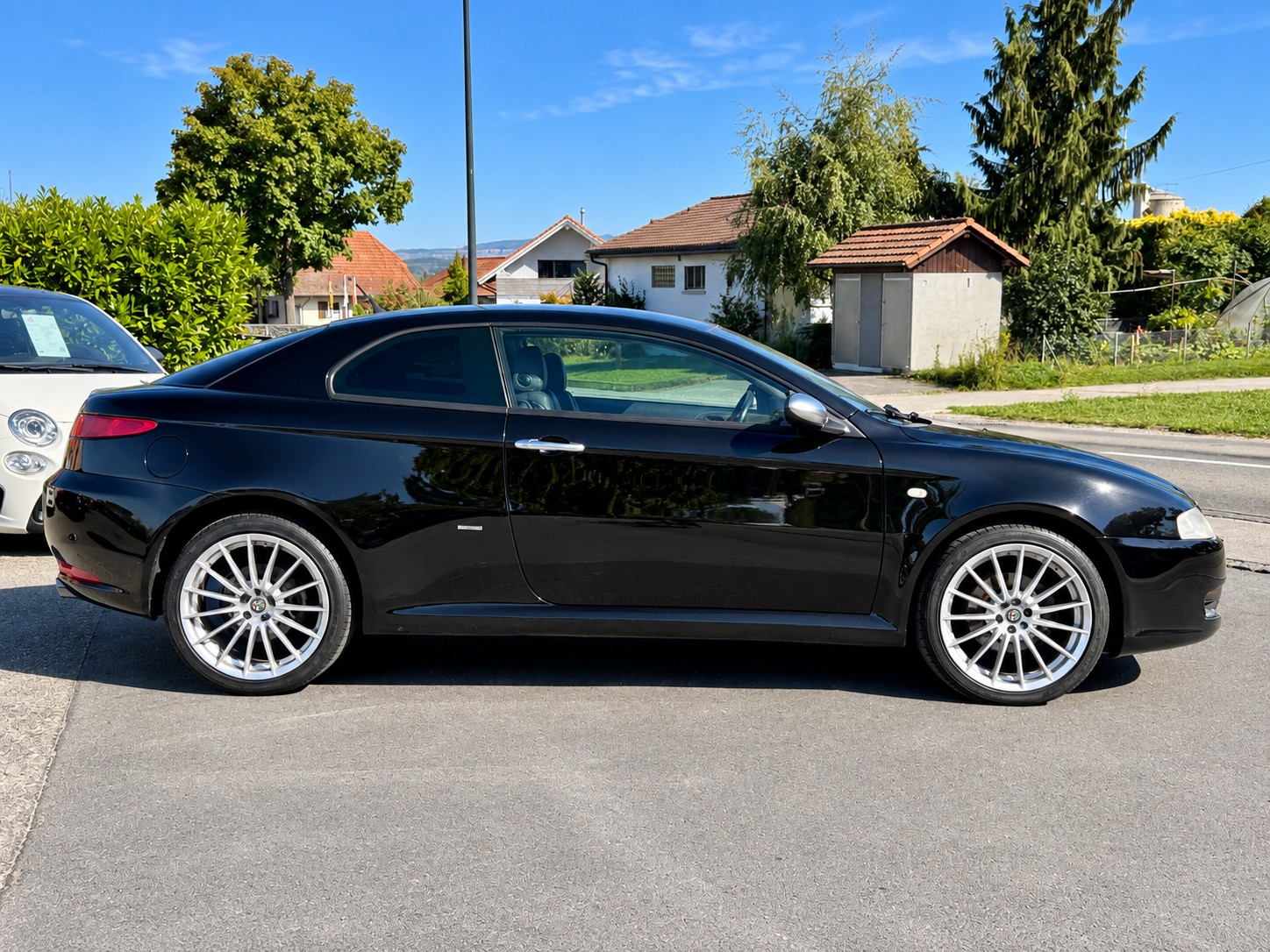 ALFA ROMEO GT 1.9 JTD Q2-image-1