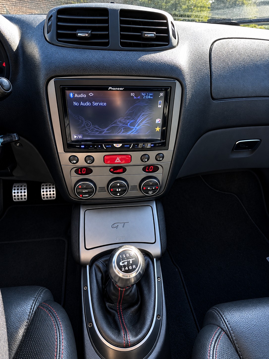 ALFA ROMEO GT 1.9 JTD Q2-image-12