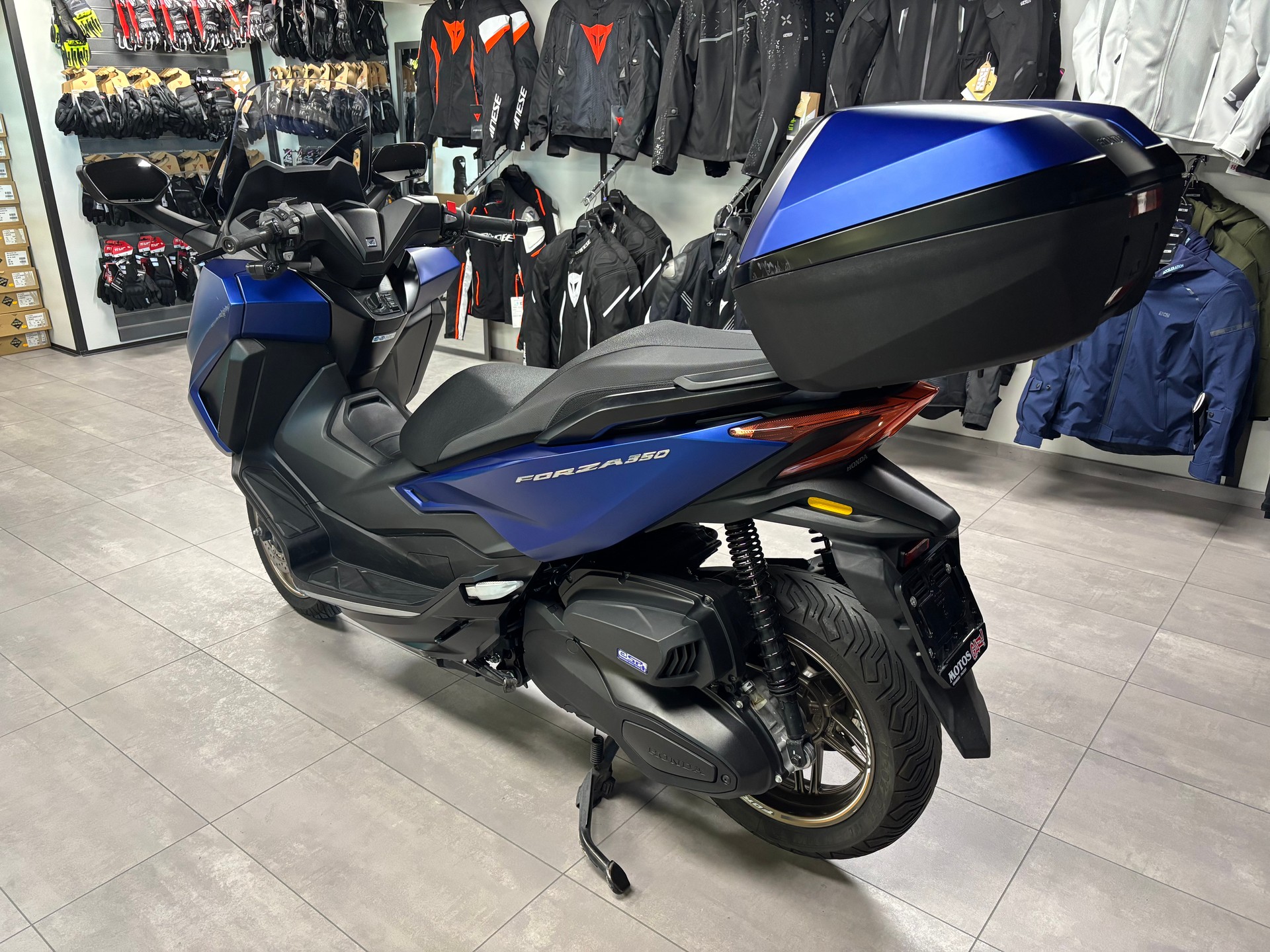 HONDA NSS 350 Smart Top Box-image-5