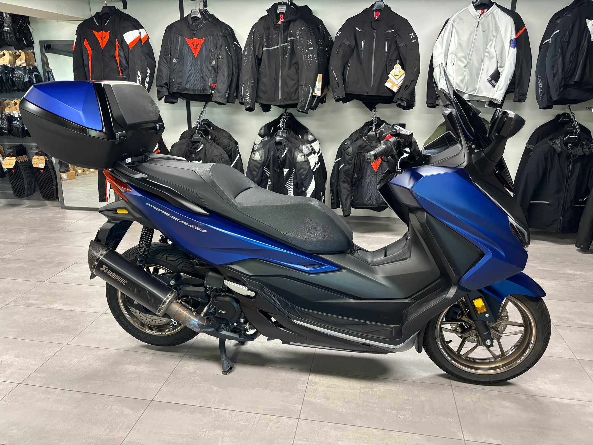 HONDA NSS 350 Smart Top Box-image-0