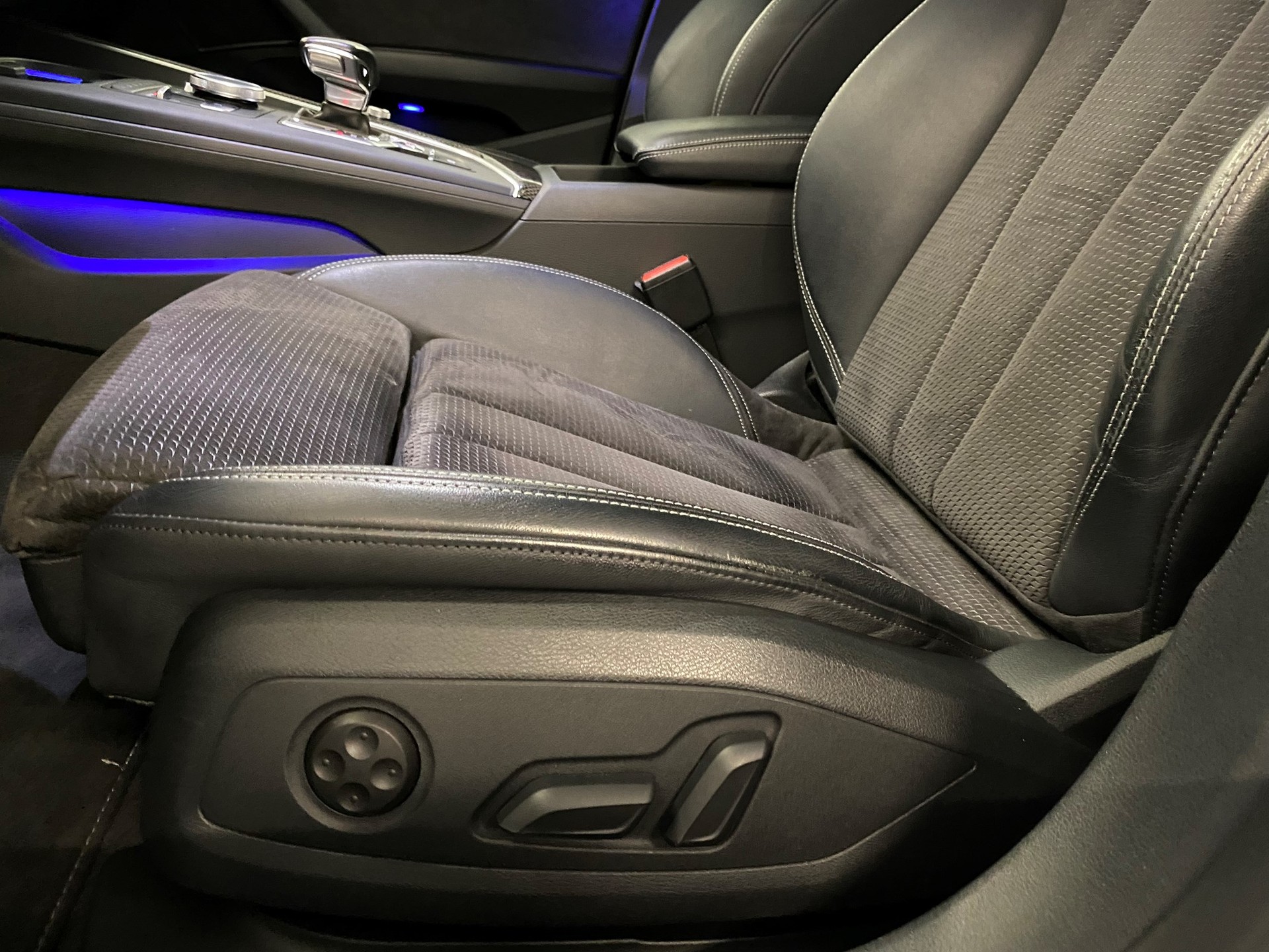 AUDI S5 Sportback 3.0 TFSI quattro tiptronic-image-9