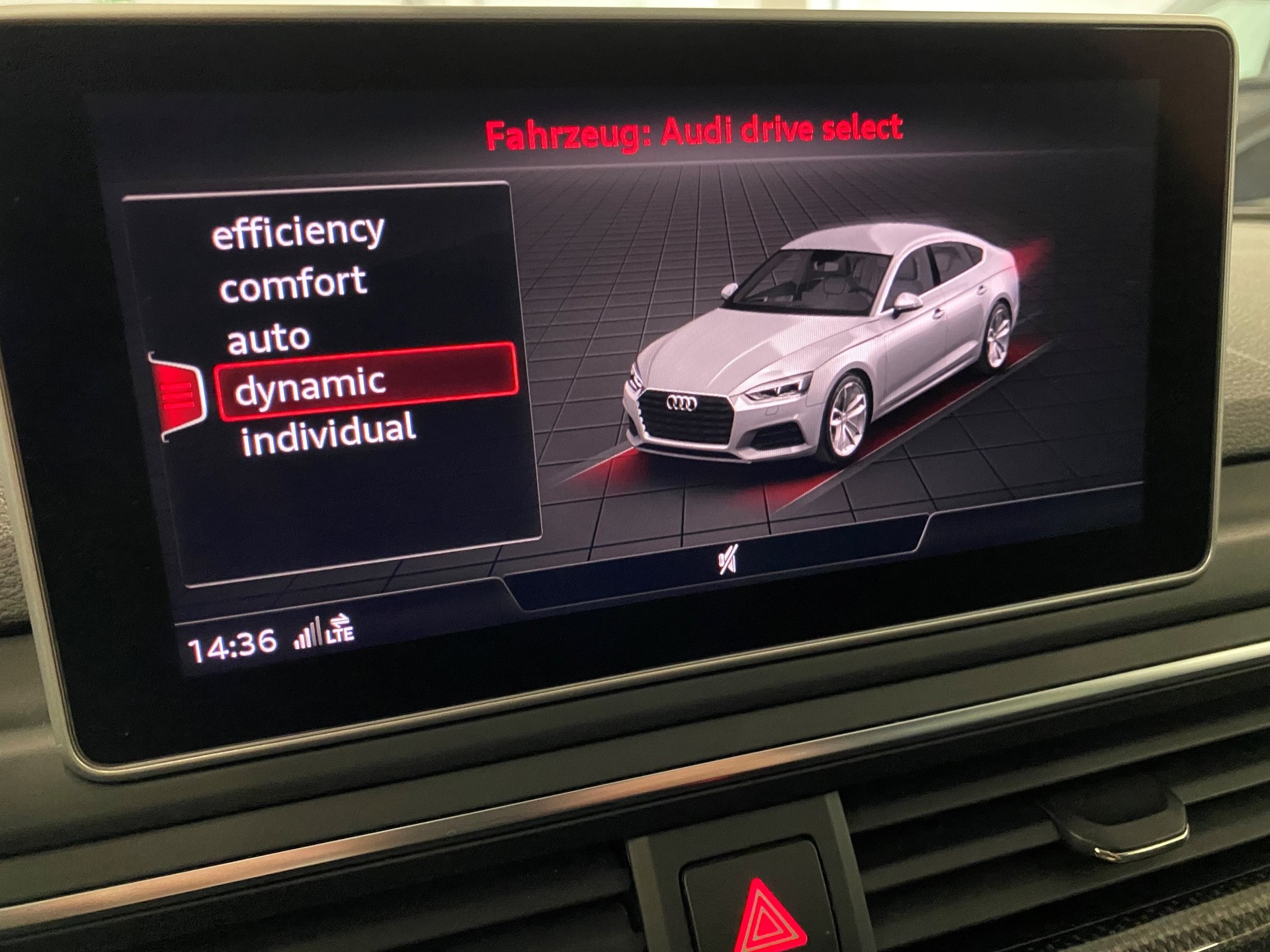 AUDI S5 Sportback 3.0 TFSI quattro tiptronic-image-11