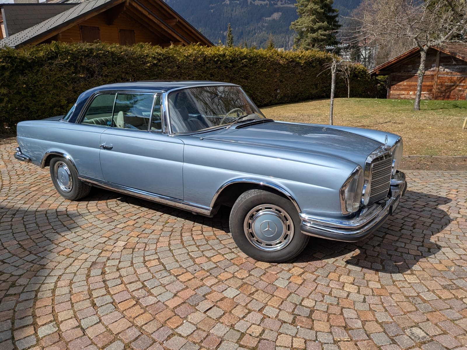MERCEDES-BENZ SE