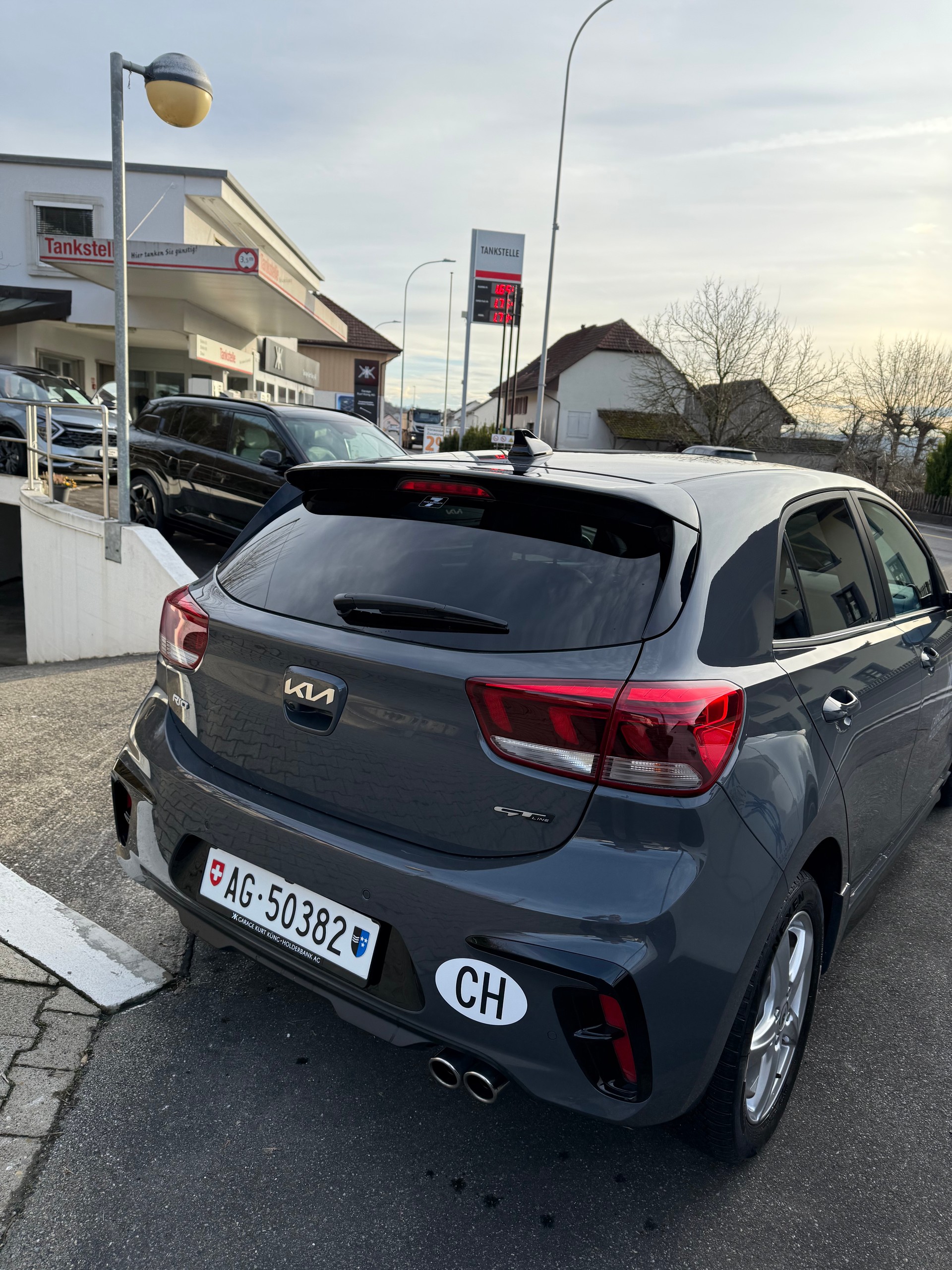 KIA Rio 1.0 T-GDi GT-Line DCT-image-1