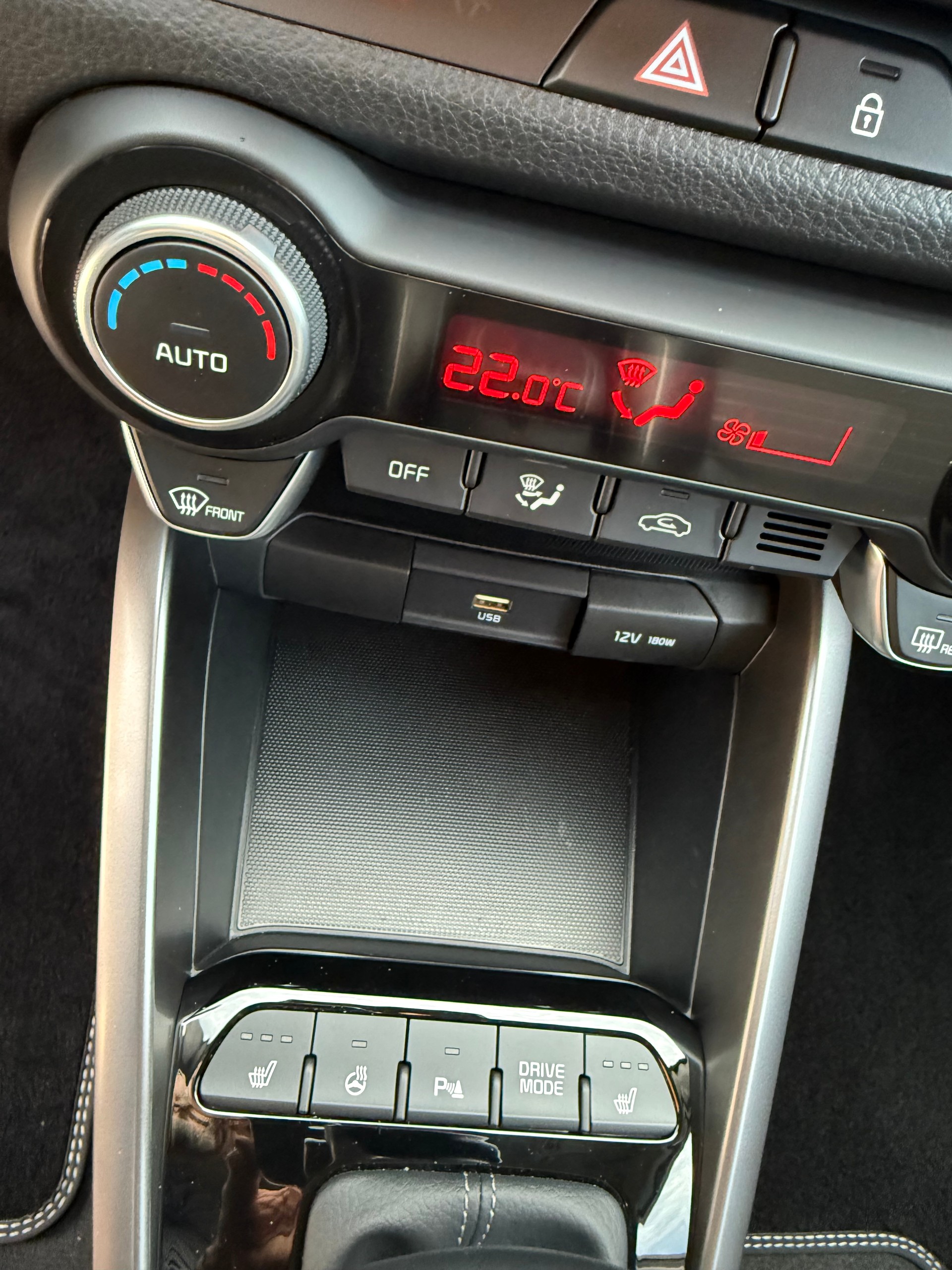 KIA Rio 1.0 T-GDi GT-Line DCT-image-10
