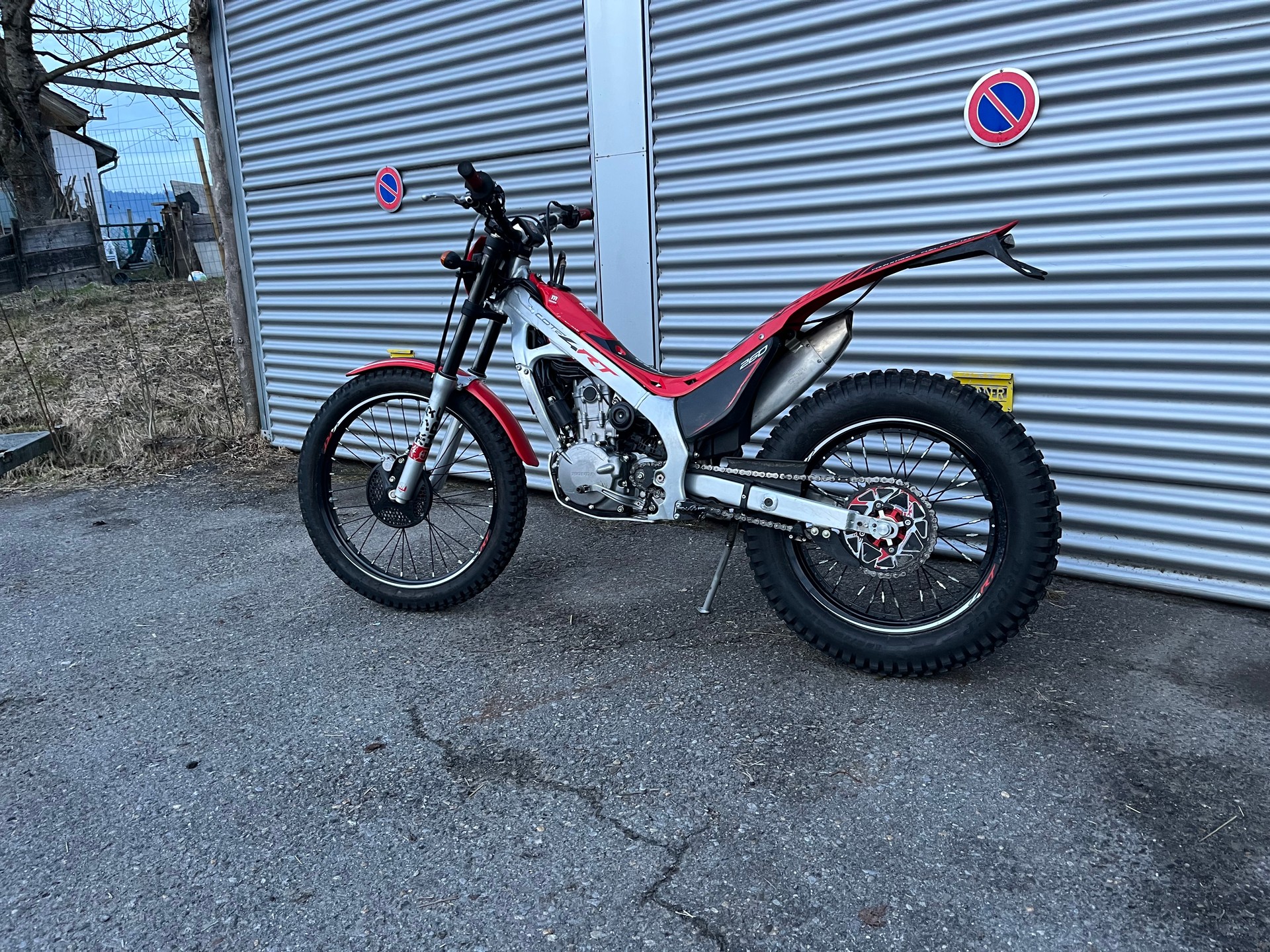 MONTESA Cota 4RT-image-3