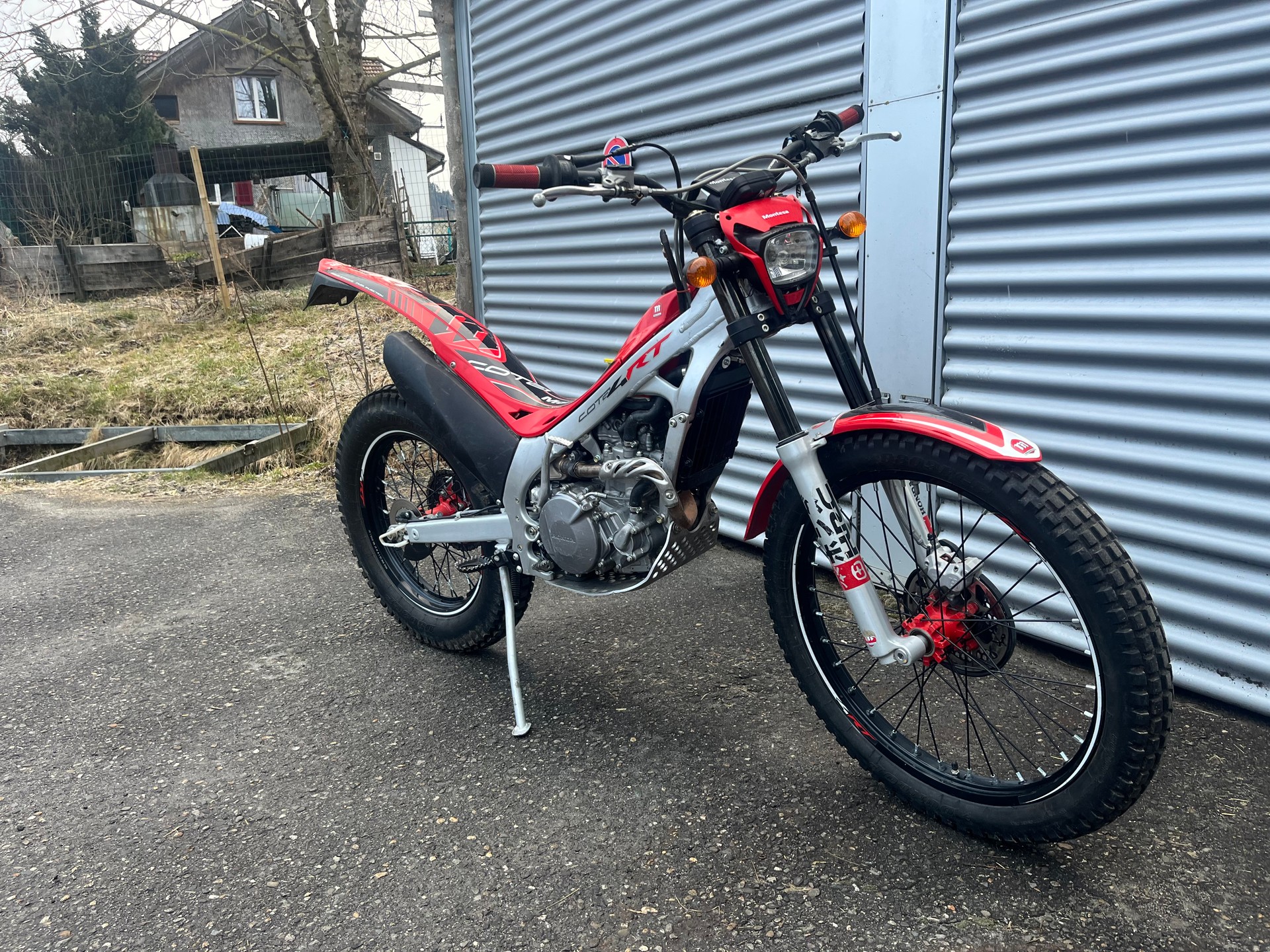MONTESA Cota 4RT