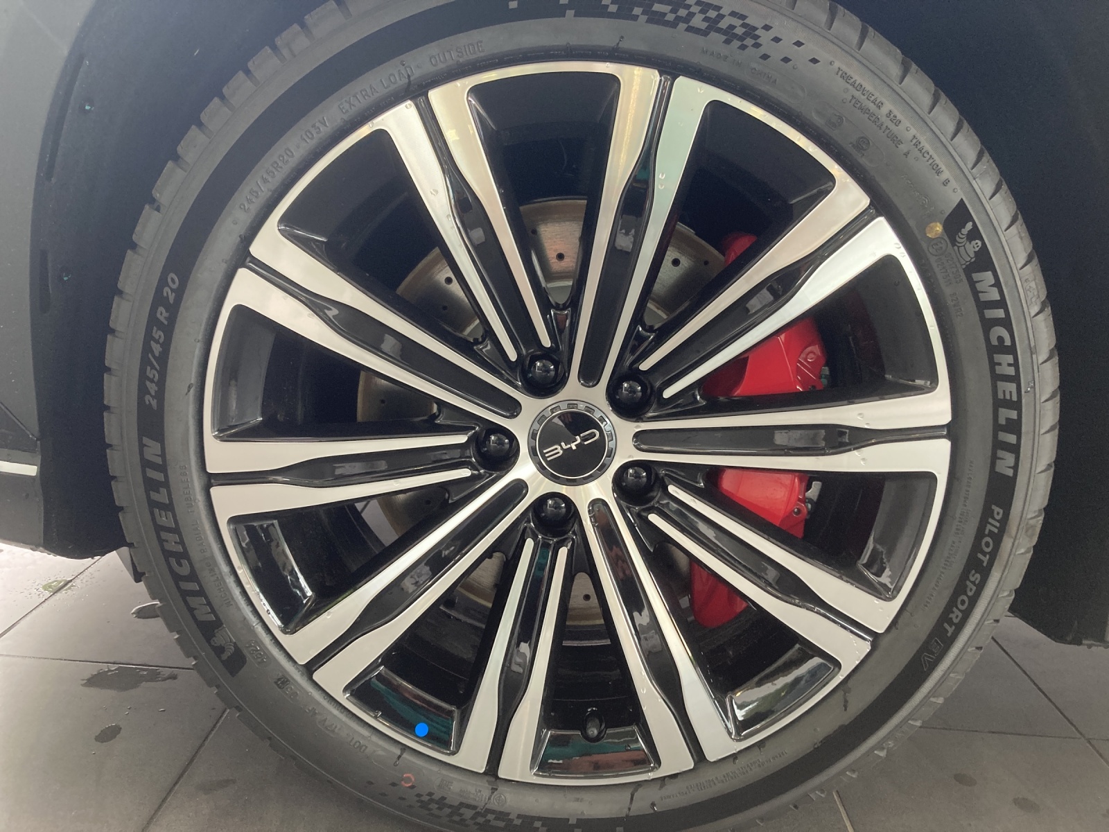 BYD Sealion 7 91,3 kWh Excellence AWD-image-12