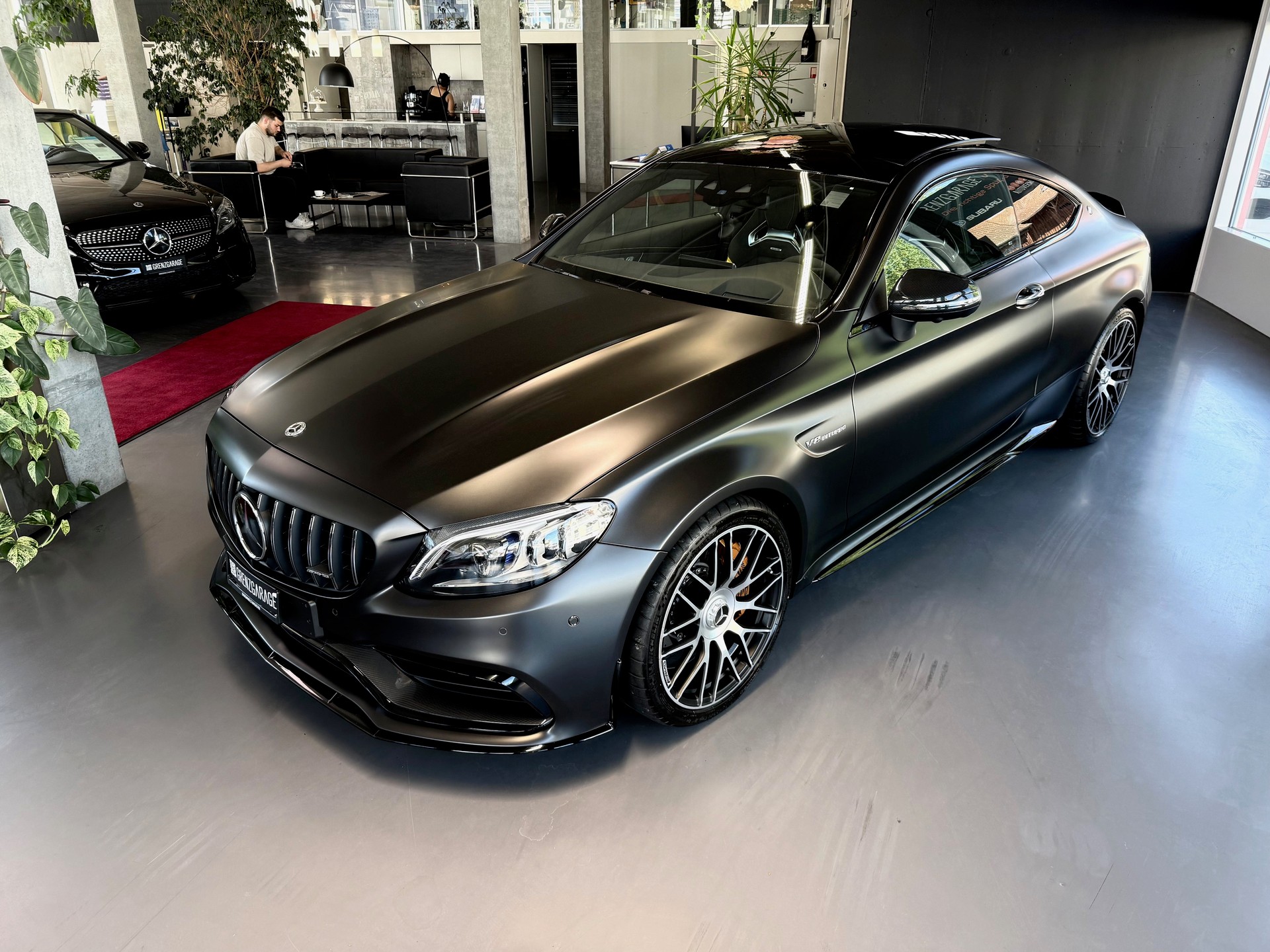 MERCEDES-BENZ C 63 S AMG **Final Edition 1of 499**-showroom-element-1
