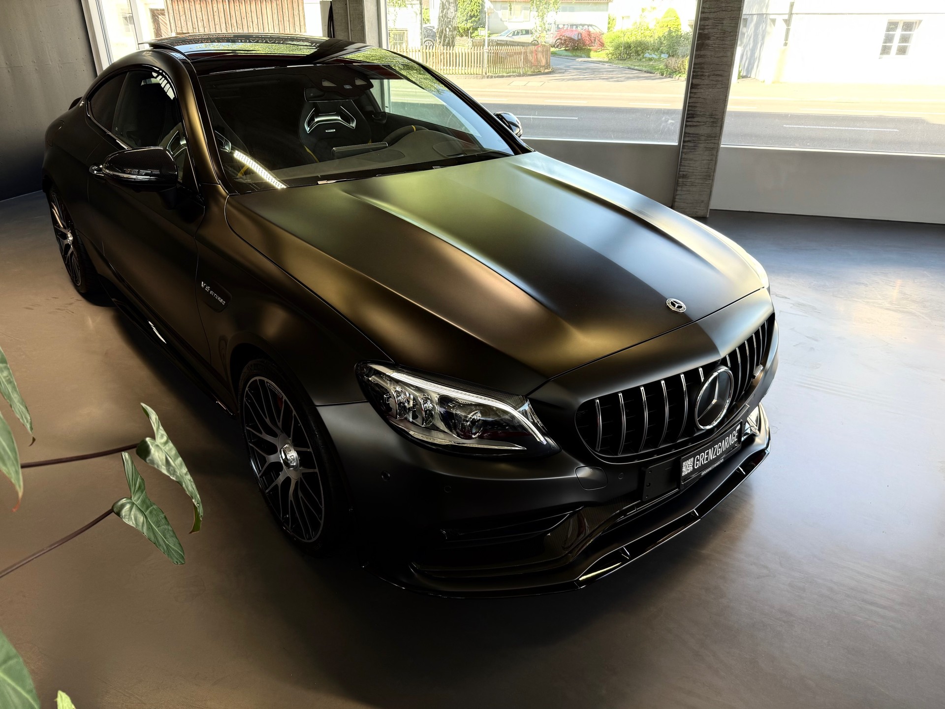 MERCEDES-BENZ C 63 S AMG **Final Edition 1of 499**-showroom-element-2