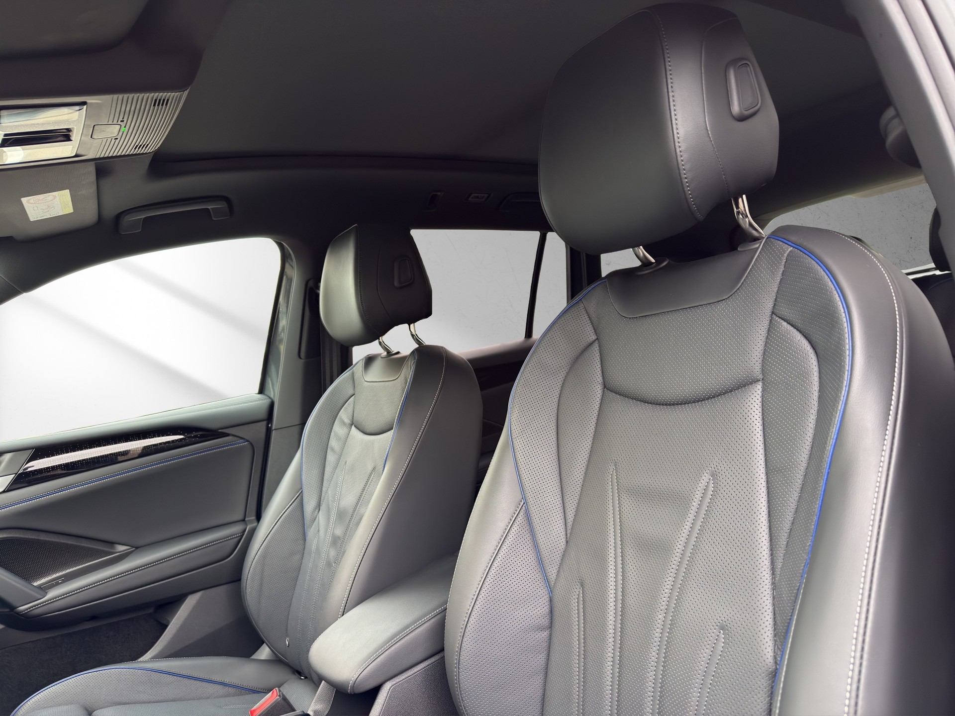 VW Tiguan 1.5 TSI evo2 eHybrid R-Line DSG-image-6