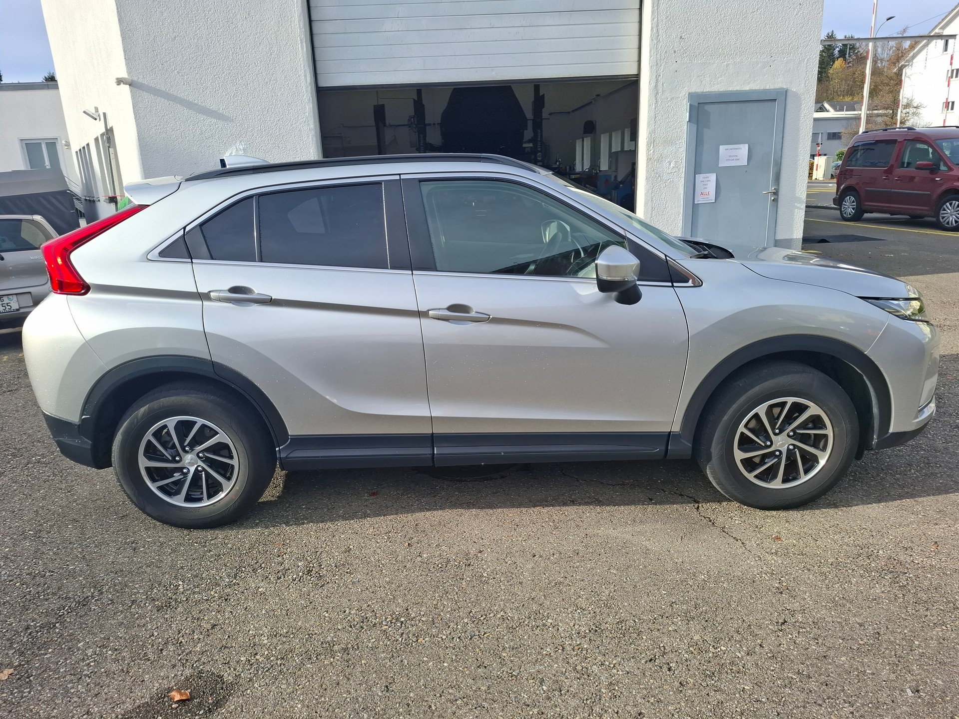 MITSUBISHI Eclipse Cross 1.5 T-Mivec Value 4WD CVT-image-5