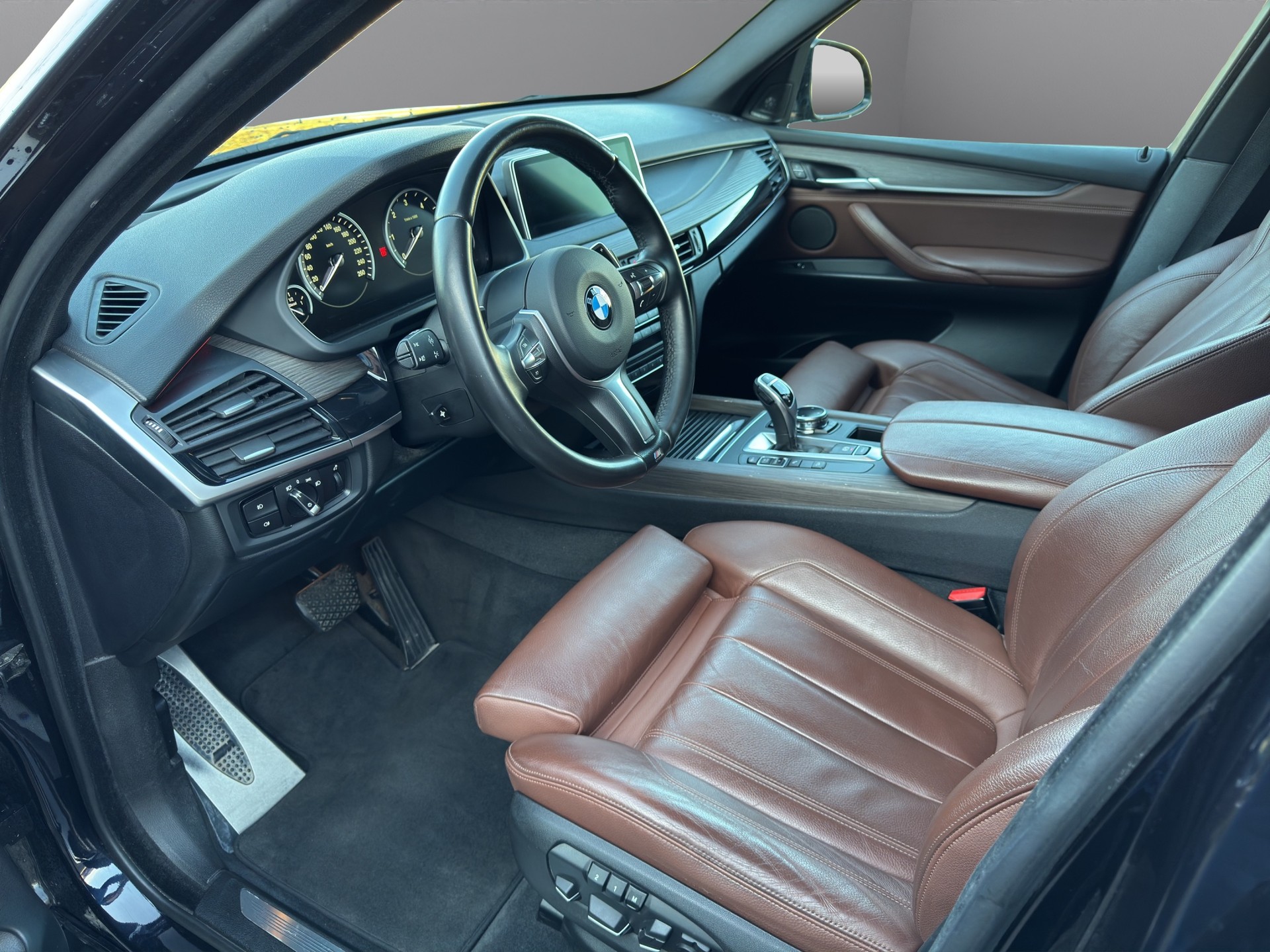 BMW X5 xDrive 30d Steptronic-image-10