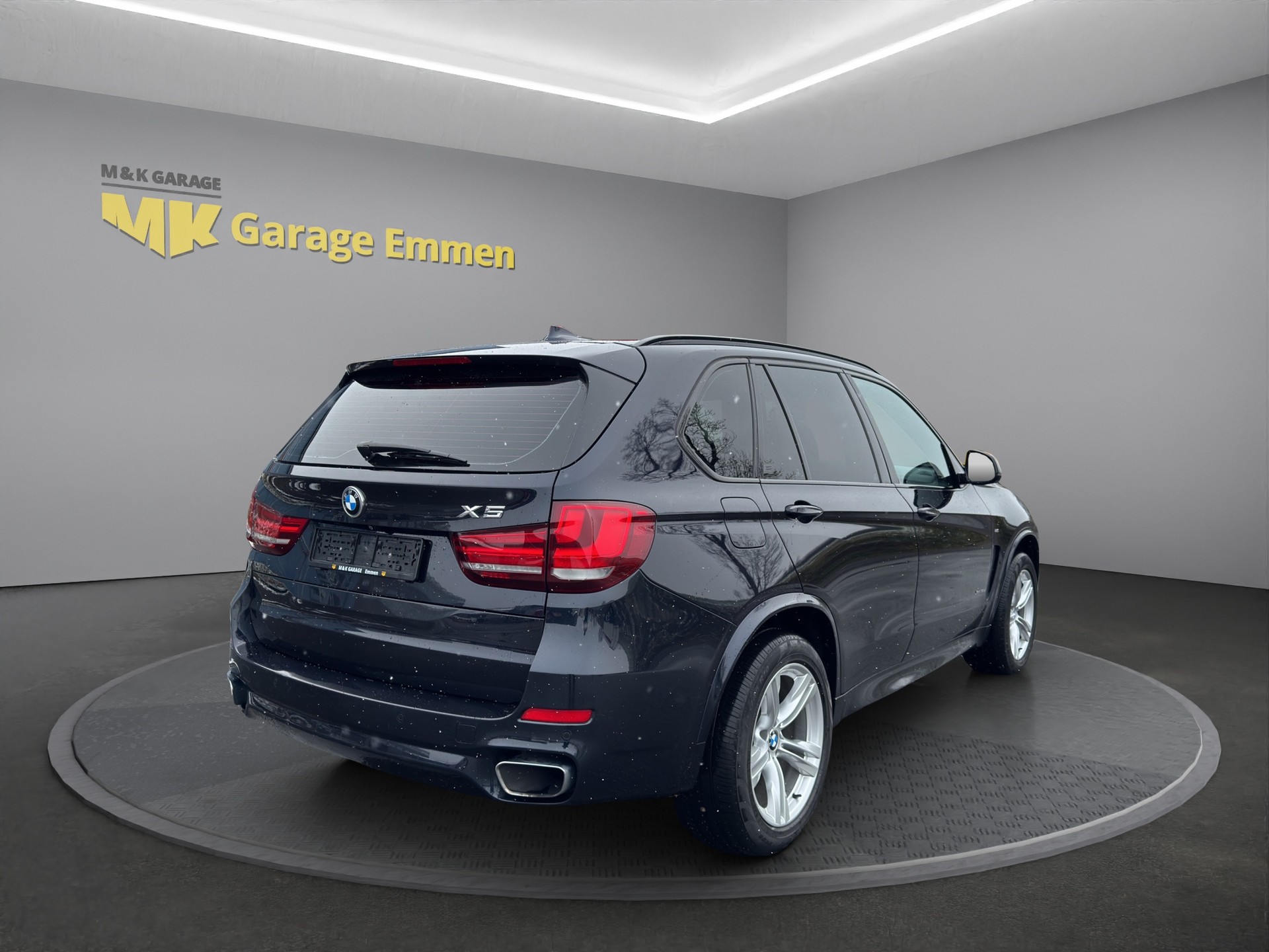 BMW X5 xDrive 30d Steptronic-image-4