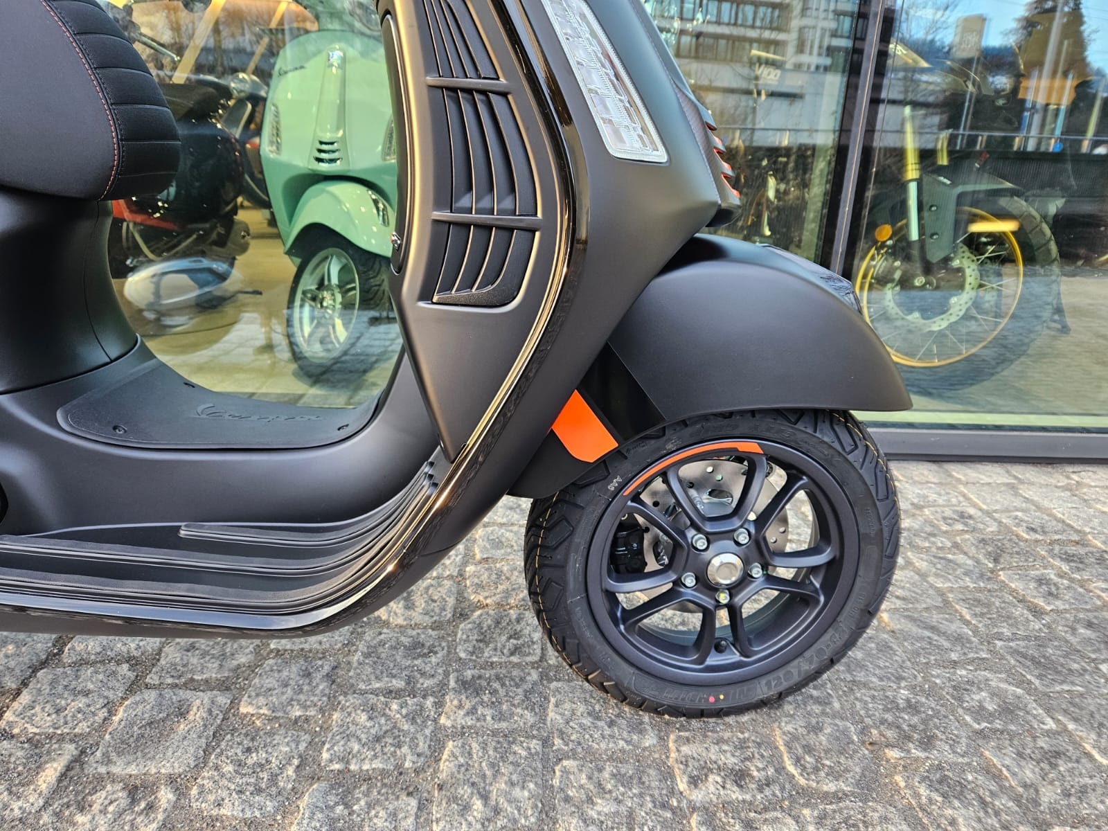 PIAGGIO Vespa GTS 310 Super Sport RST E5+-image-10
