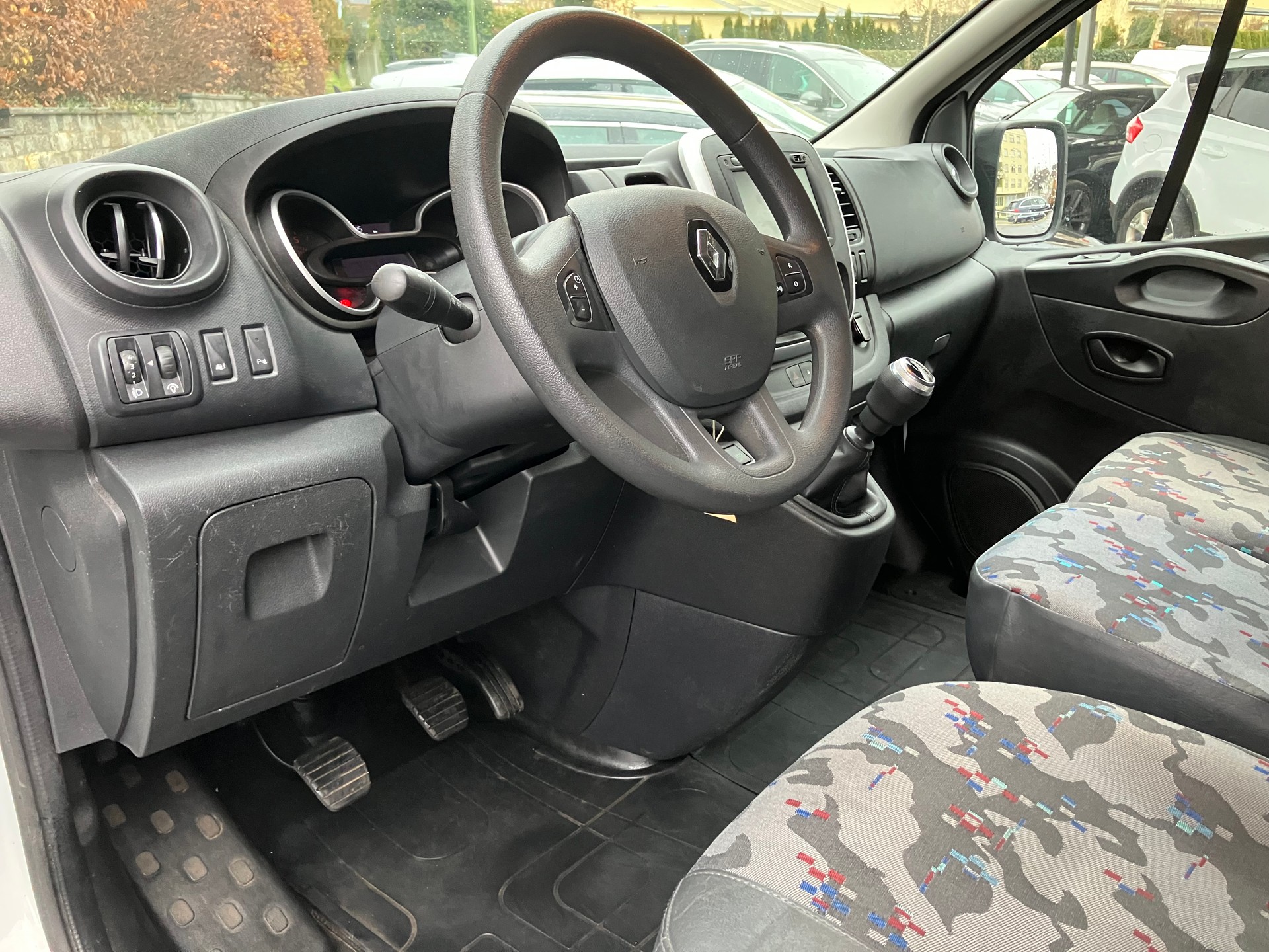 RENAULT Trafic Hochdach/Langversion-image-1