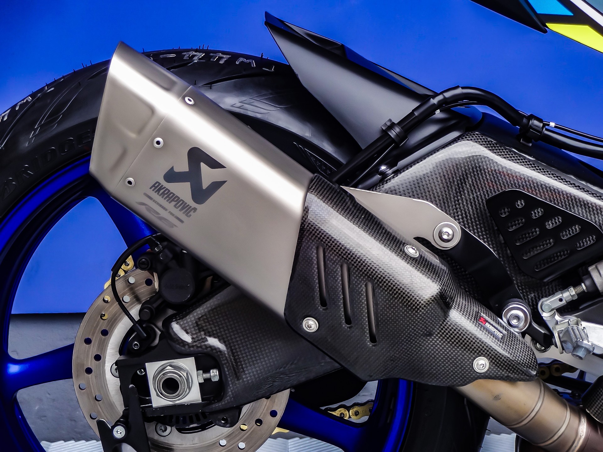 YAMAHA YZF-R6-image-8