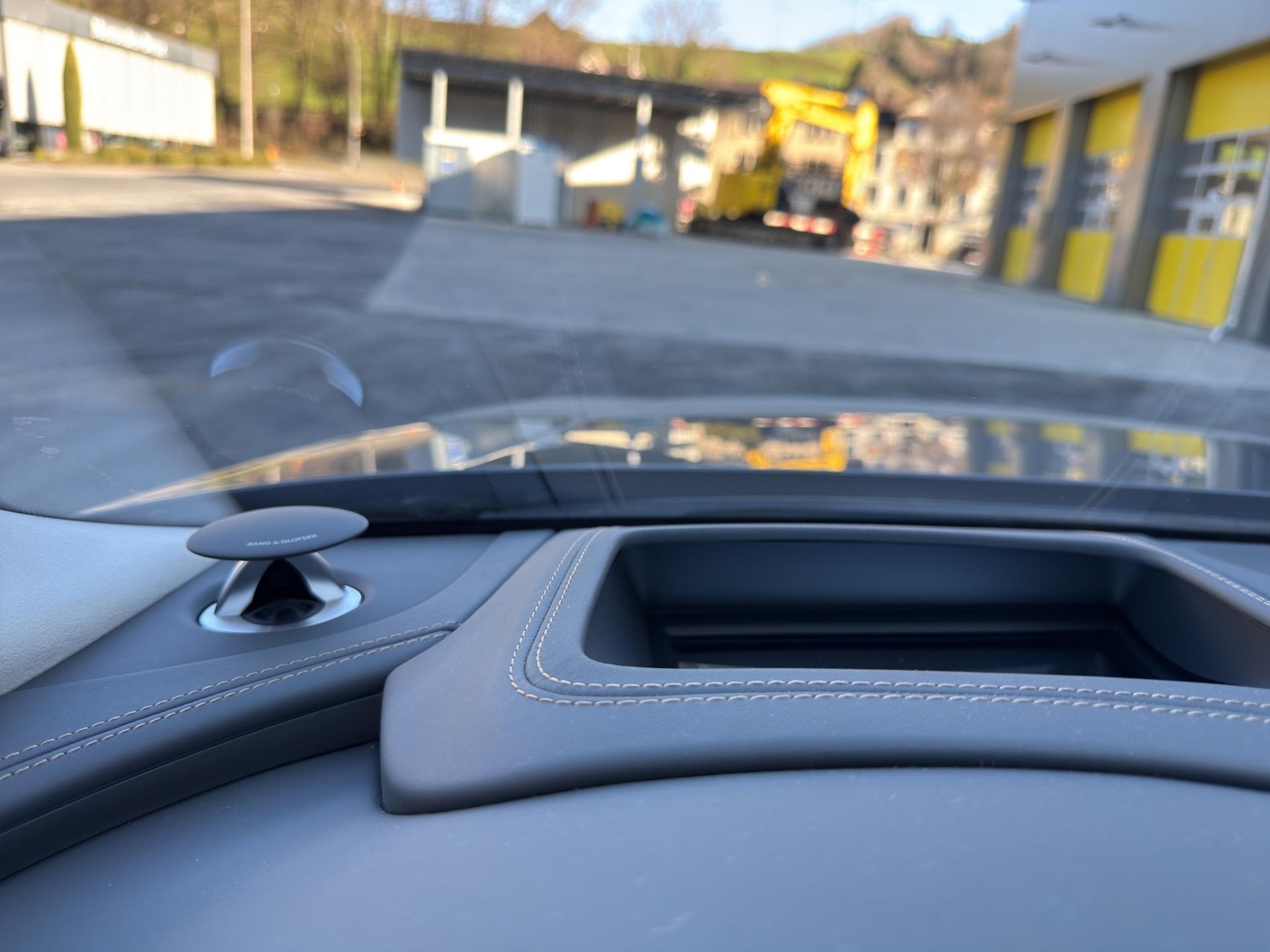 AUDI S8 4.0 V8 TFSI quattro T-Tronic-image-25