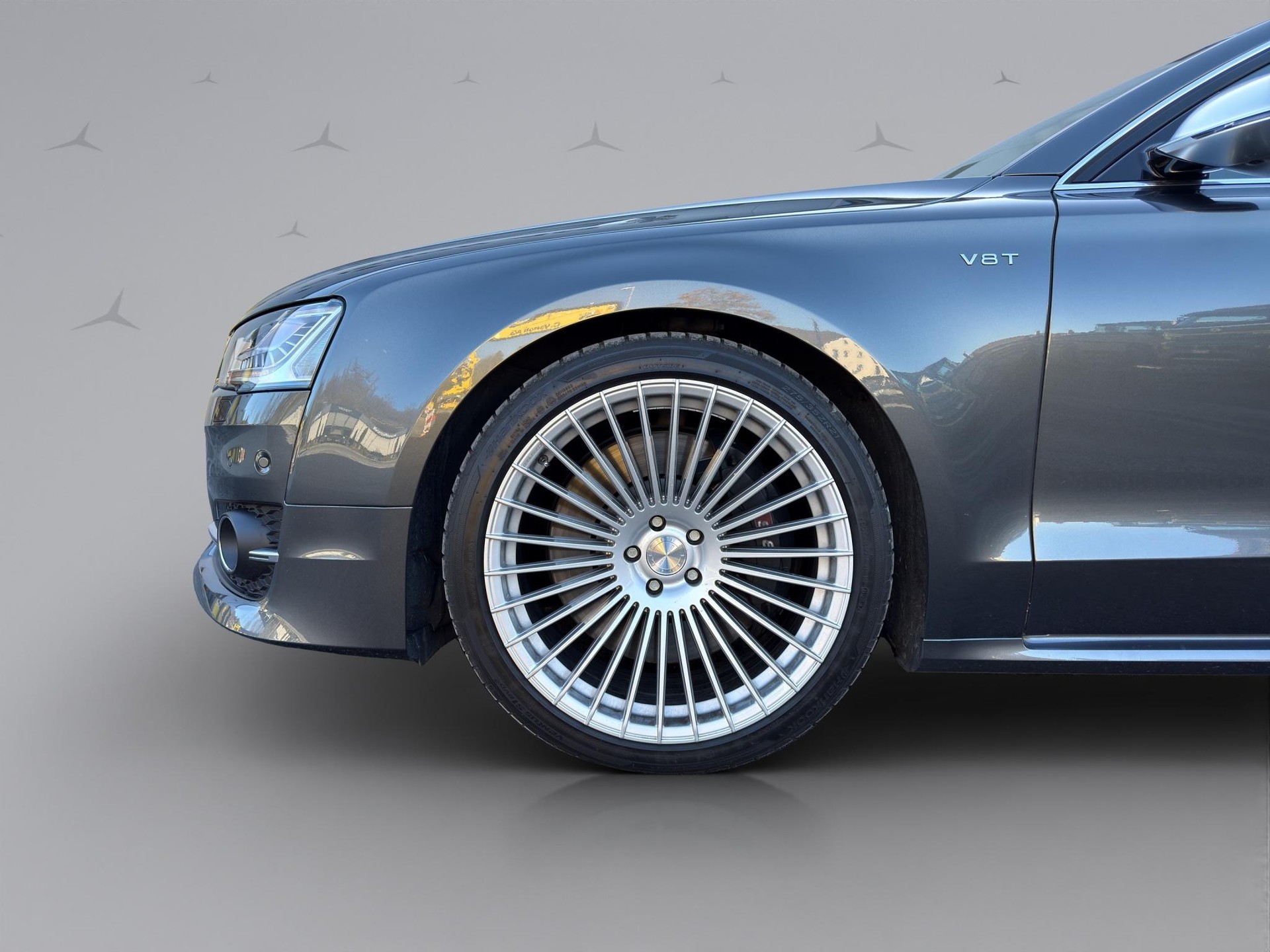 AUDI S8 4.0 V8 TFSI quattro T-Tronic-image-10