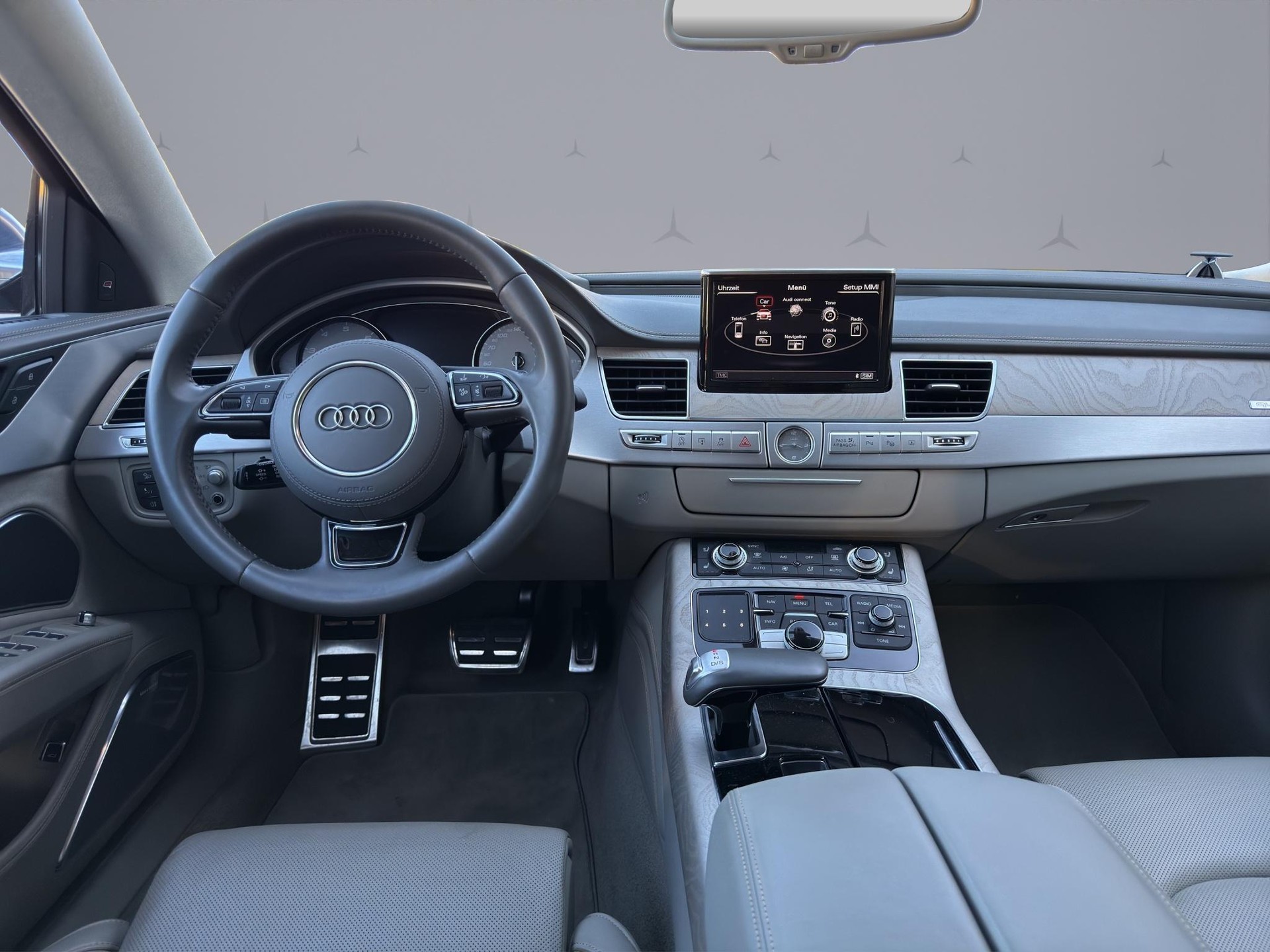 AUDI S8 4.0 V8 TFSI quattro T-Tronic-image-13