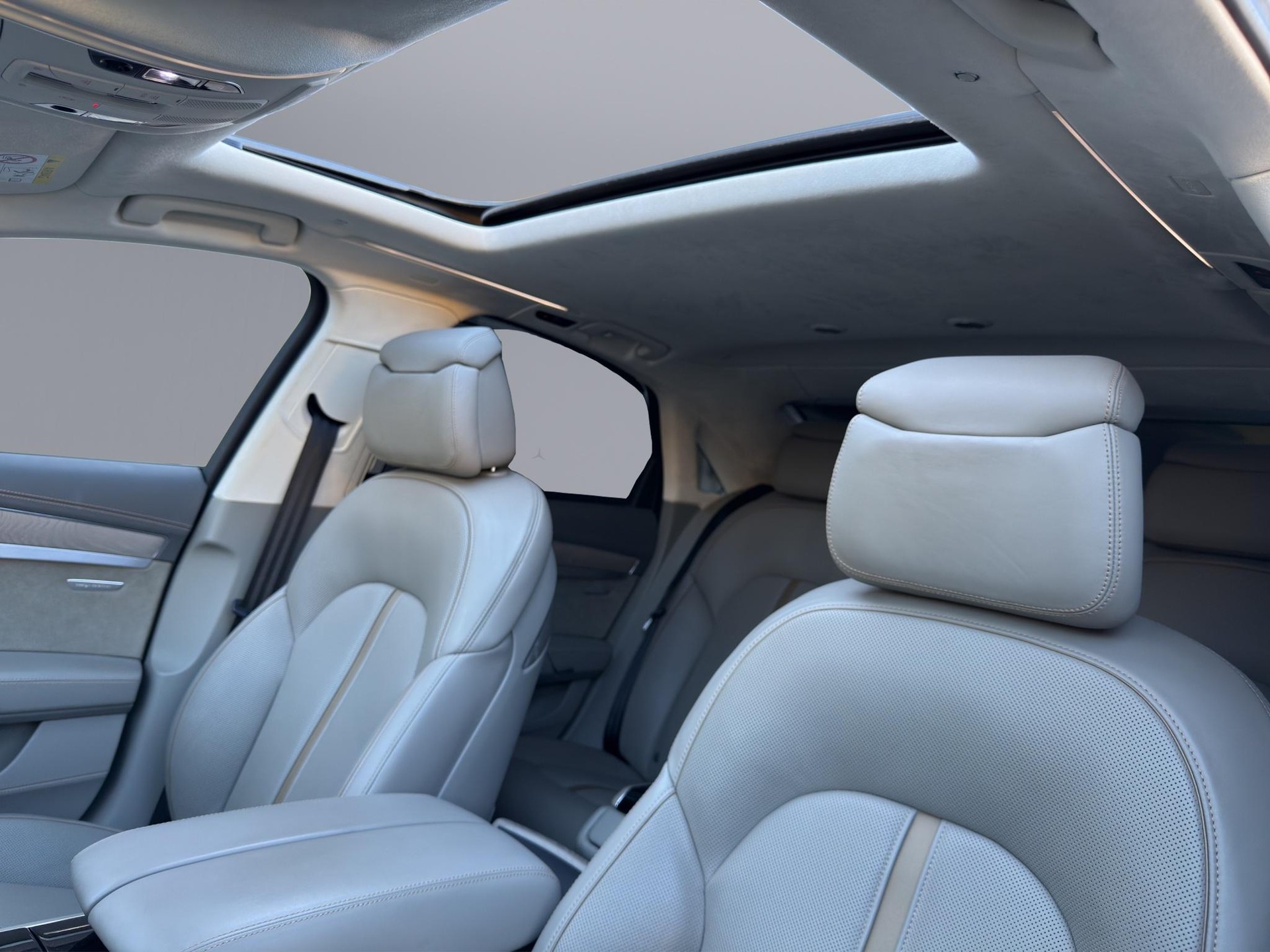 AUDI S8 4.0 V8 TFSI quattro T-Tronic-image-20