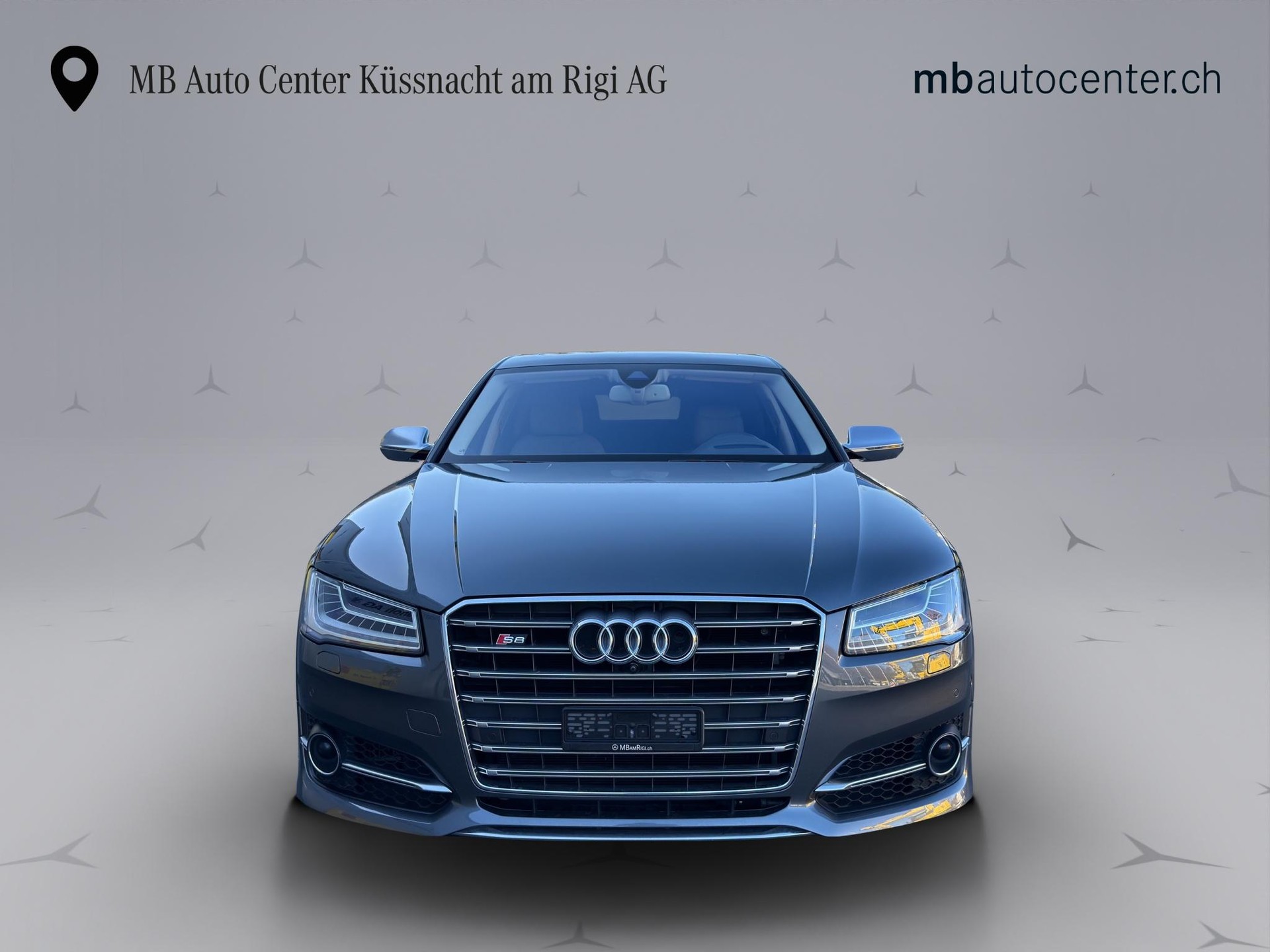 AUDI S8 4.0 V8 TFSI quattro T-Tronic-showroom-element-1