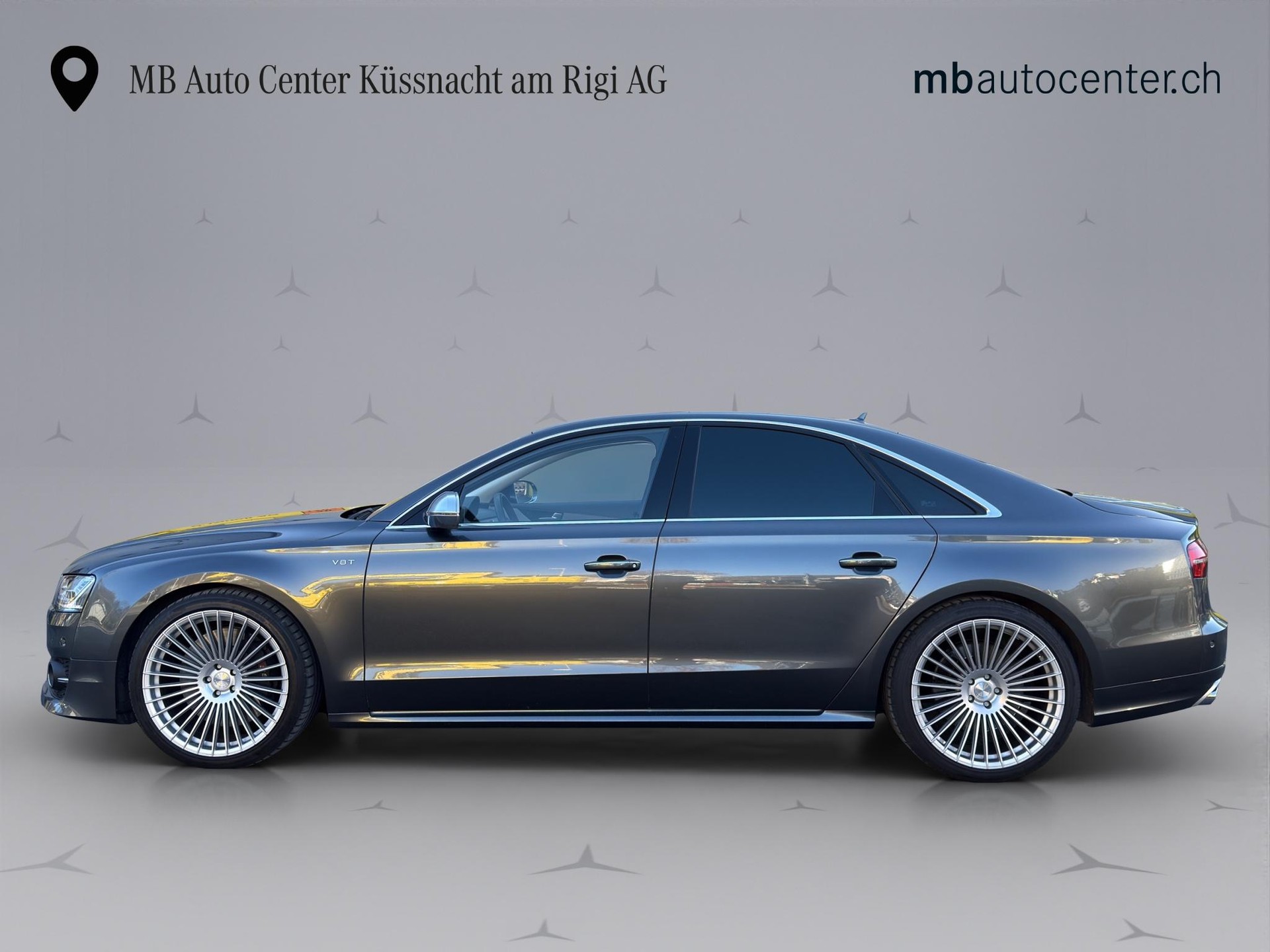 AUDI S8 4.0 V8 TFSI quattro T-Tronic-showroom-element-2