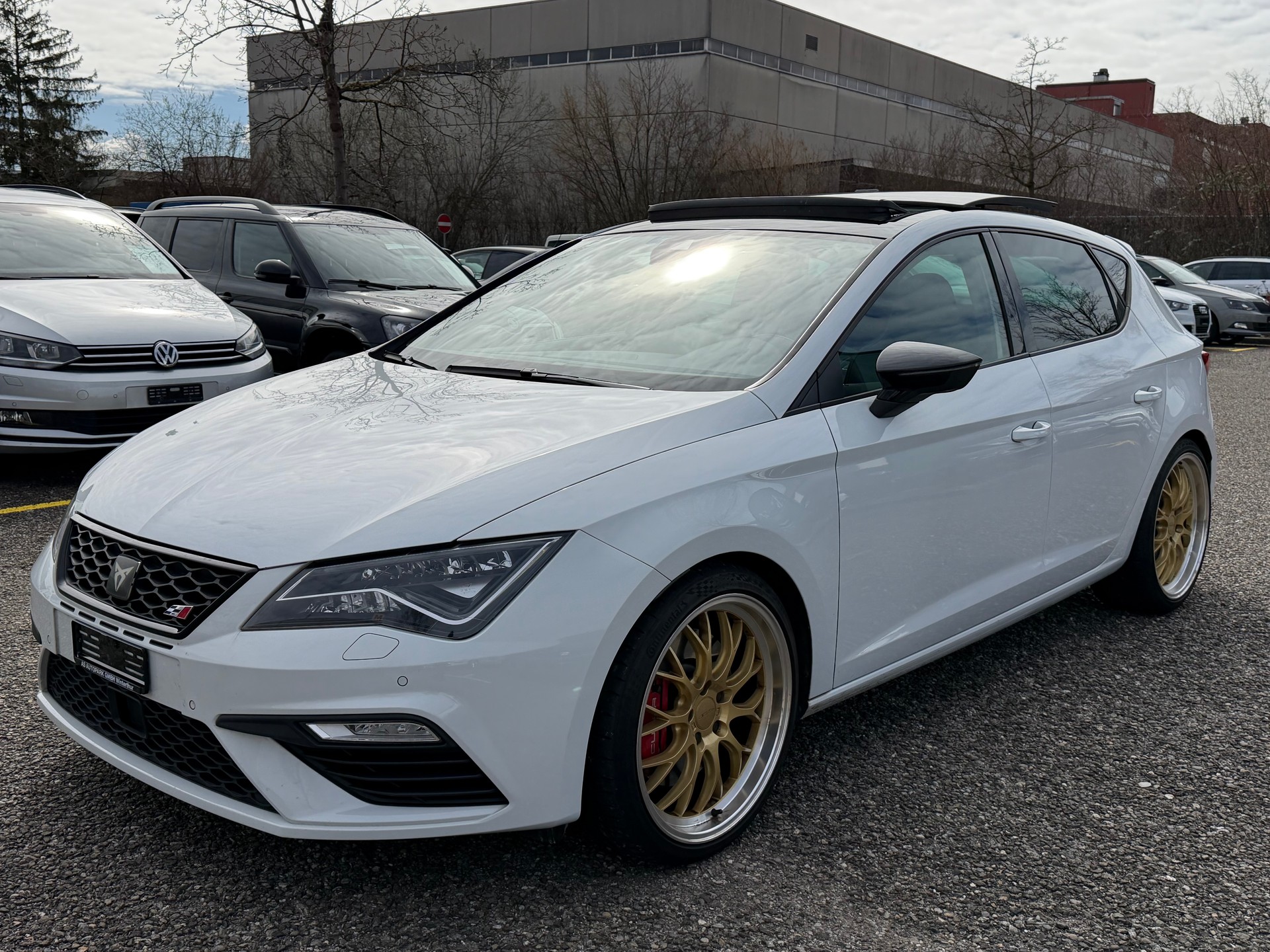 SEAT Leon 2.0 TSI Cupra 300 DSG