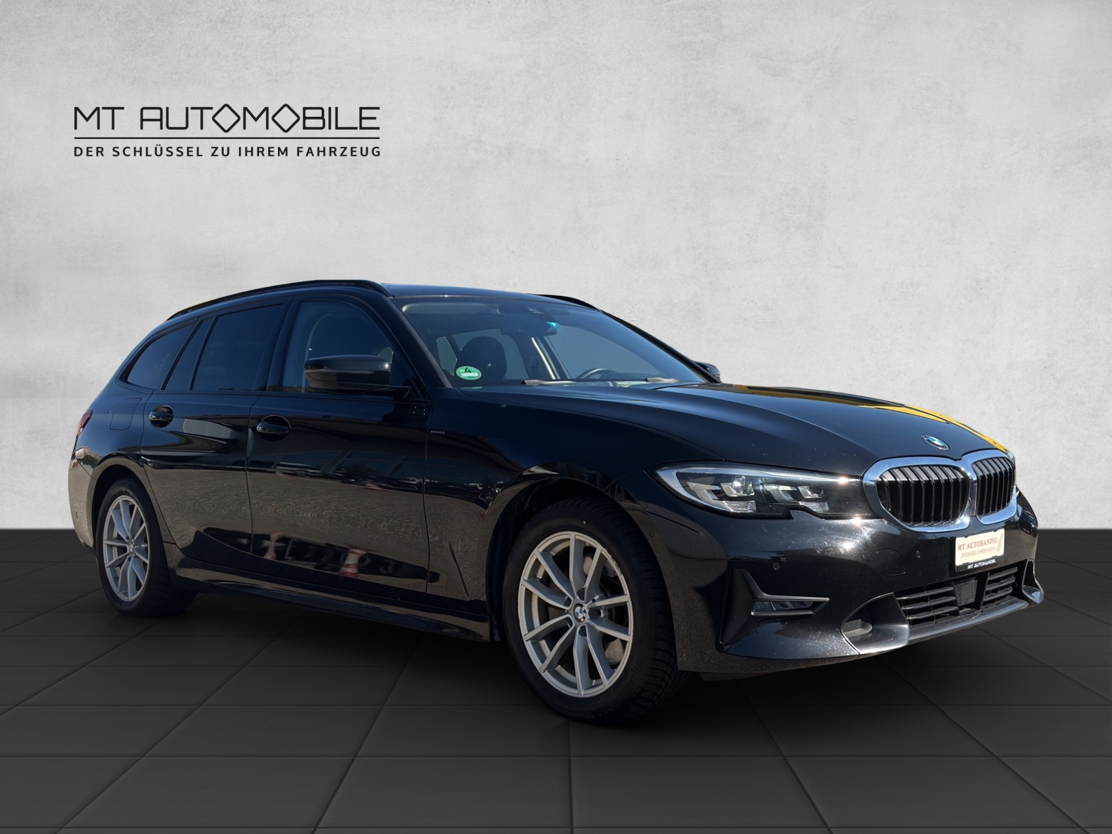 BMW 320e Touring Sport Line Steptronic-image-7