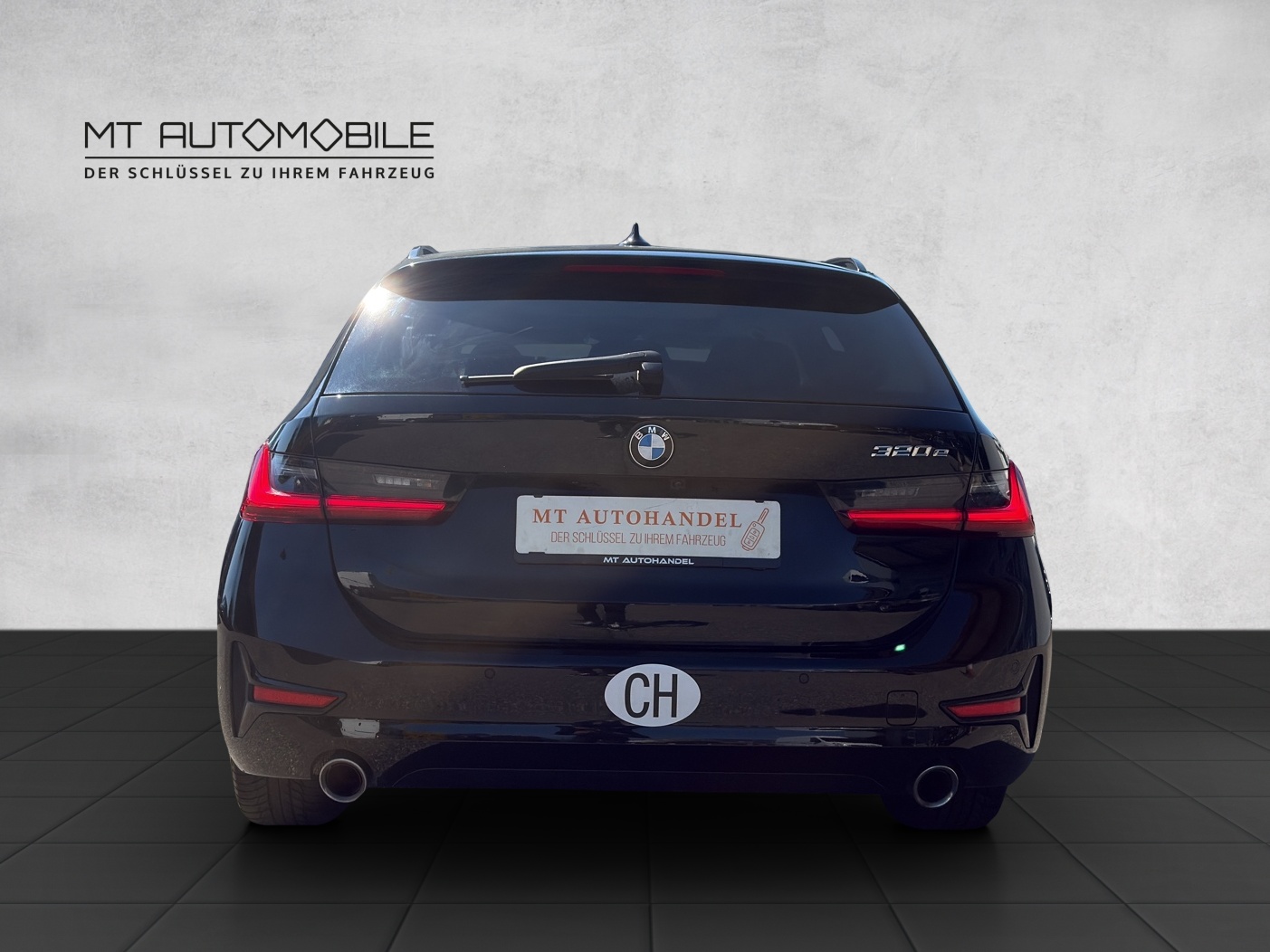 BMW 320e Touring Sport Line Steptronic-image-6