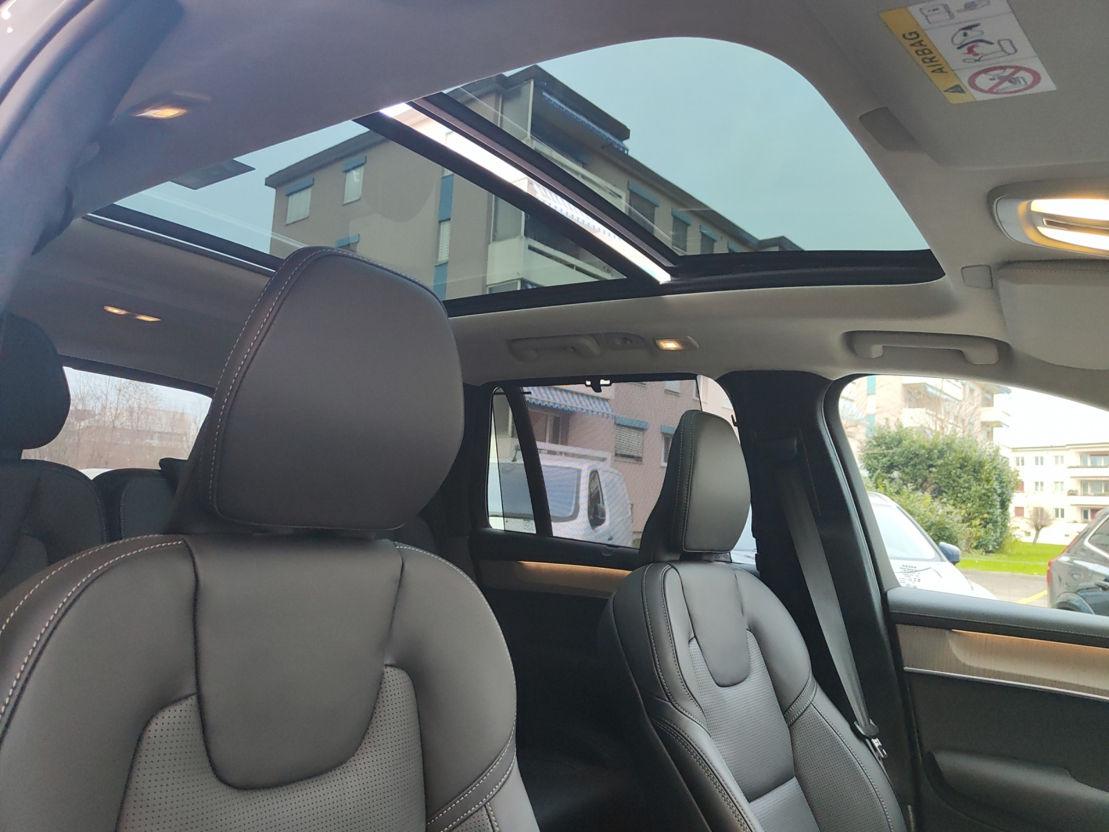 VOLVO XC90 2.0 T8 TE Ultra Bright 7P. eAWD-image-11