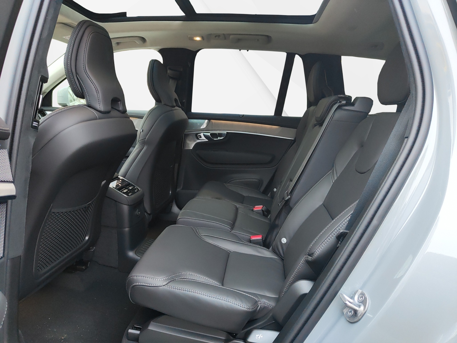 VOLVO XC90 2.0 T8 TE Ultra Bright 7P. eAWD-image-4