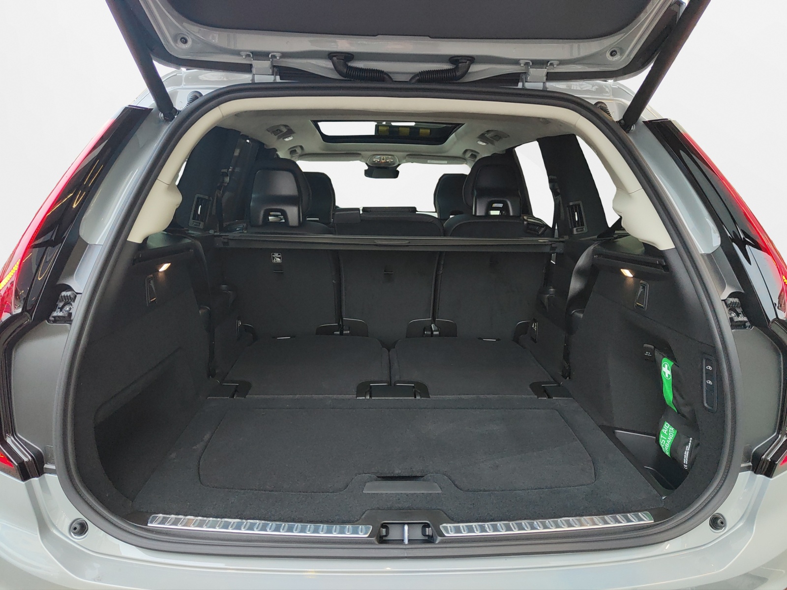 VOLVO XC90 2.0 T8 TE Ultra Bright 7P. eAWD-image-14