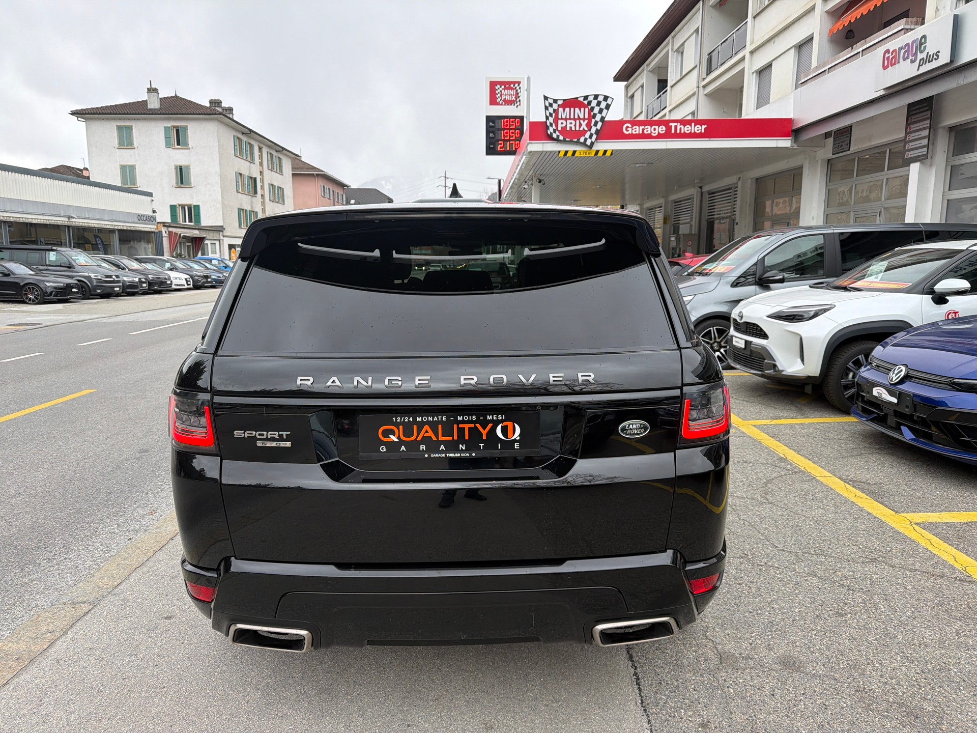 LAND ROVER Range Rover Sport 3.0 SDV6 HSE Automatic-showroom-element-3