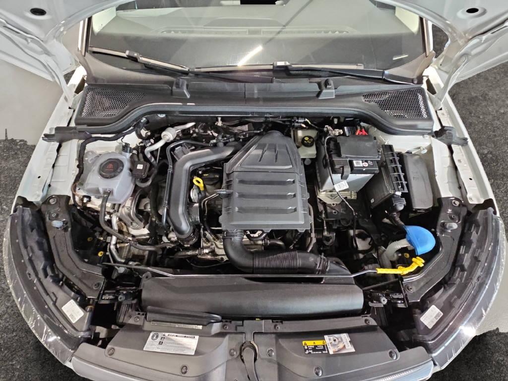 SKODA Kamiq 1.5 TSI Style DSG-image-11