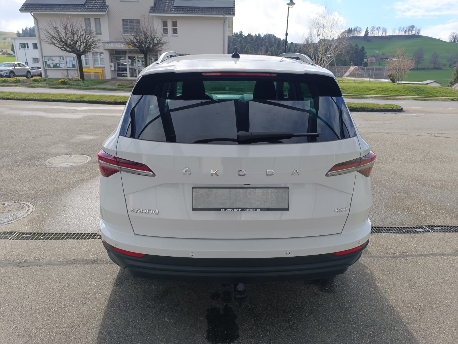 SKODA Karoq 2.0 TDI CR Style 4x4 DSG-image-3