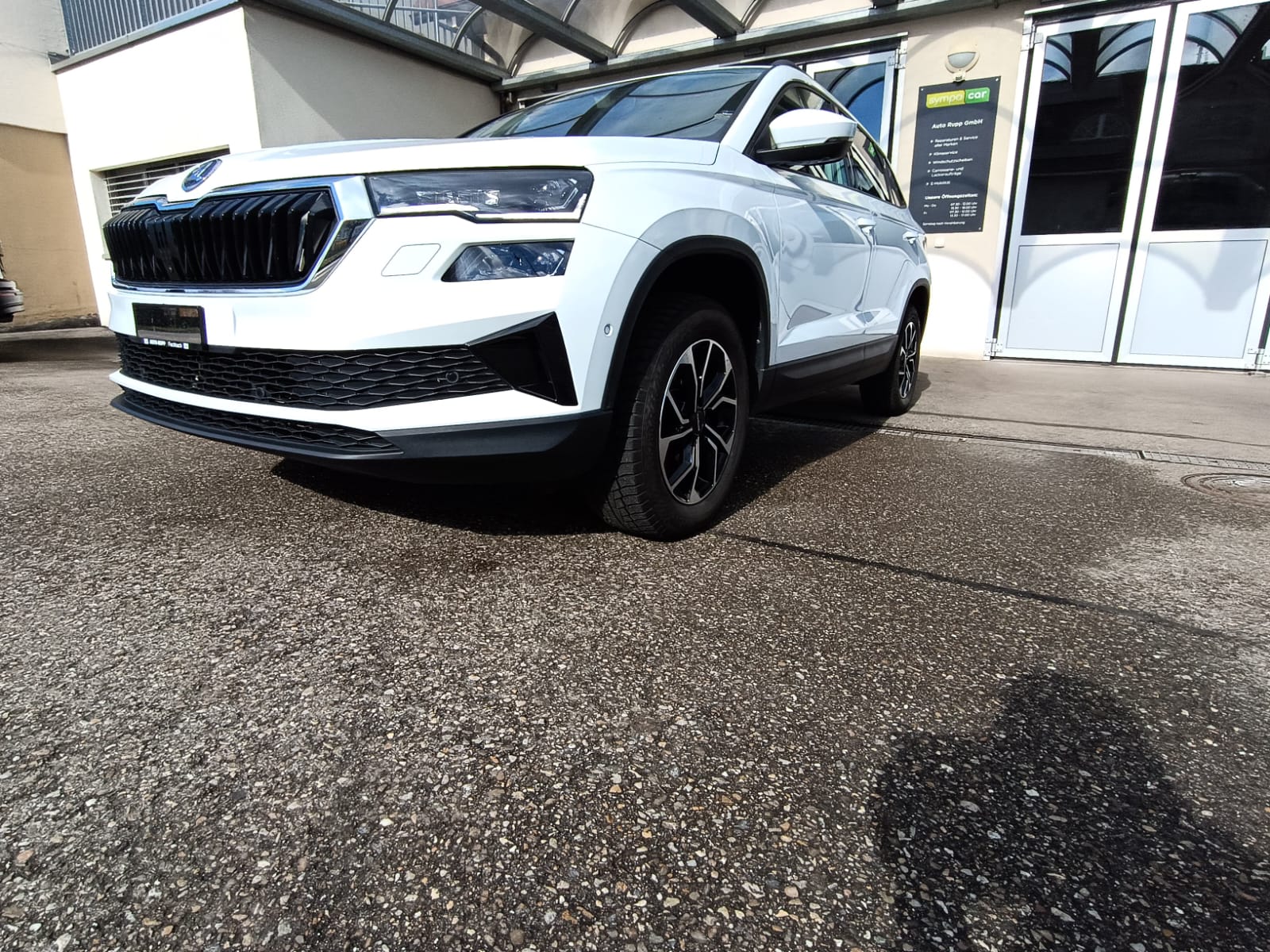 SKODA Karoq 2.0 TDI CR Style 4x4 DSG-image-8