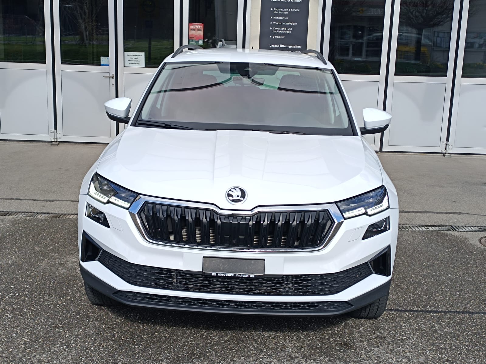 SKODA Karoq 2.0 TDI CR Style 4x4 DSG-image-7