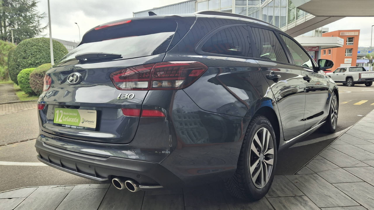 HYUNDAI i30 Wagon 1.5 T-GDi N-Line-image-3