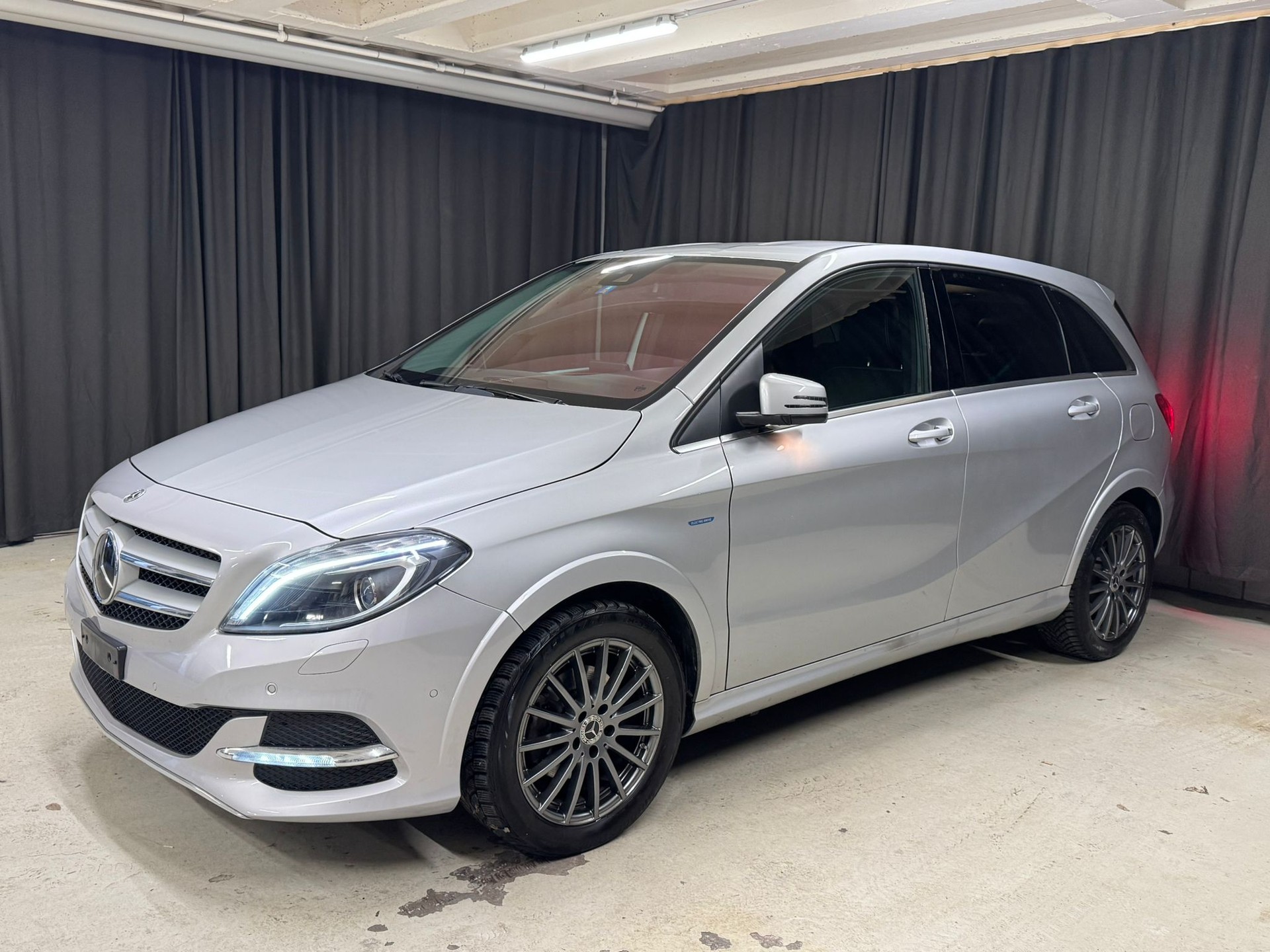 MERCEDES-BENZ B Electric Drive Urban