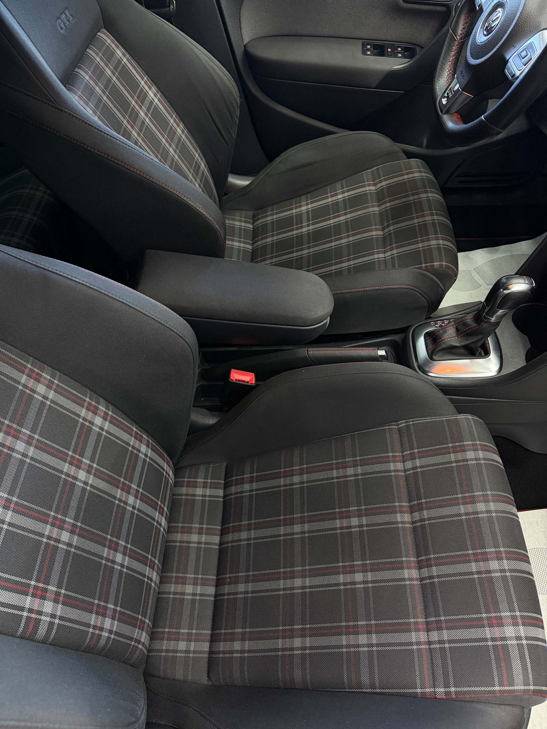 VW Polo 1.4 TSI GTI DSG-image-4