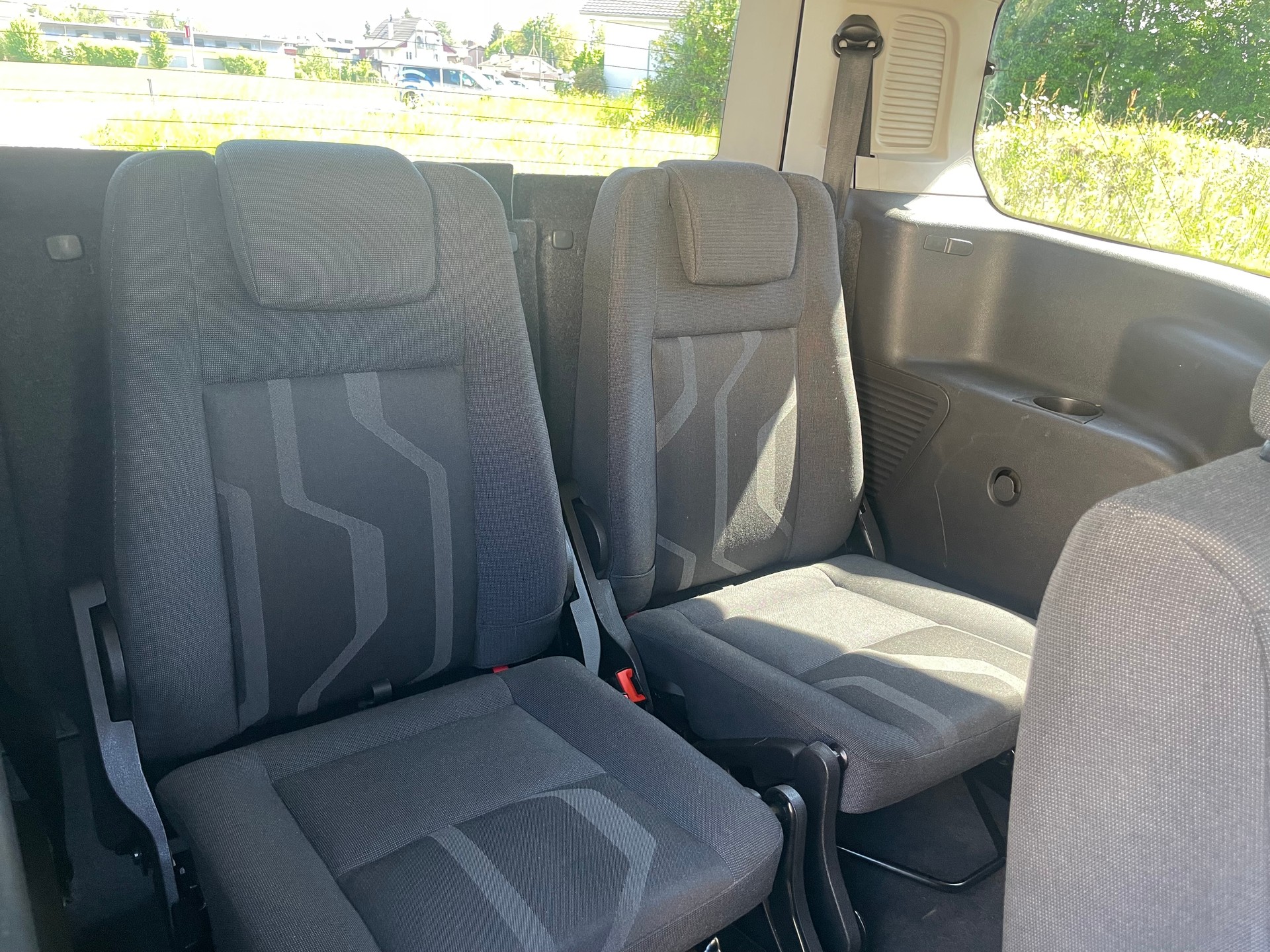 FORD Grand Tourneo Connect 1.6 SCTi Titanium Automatic-image-8