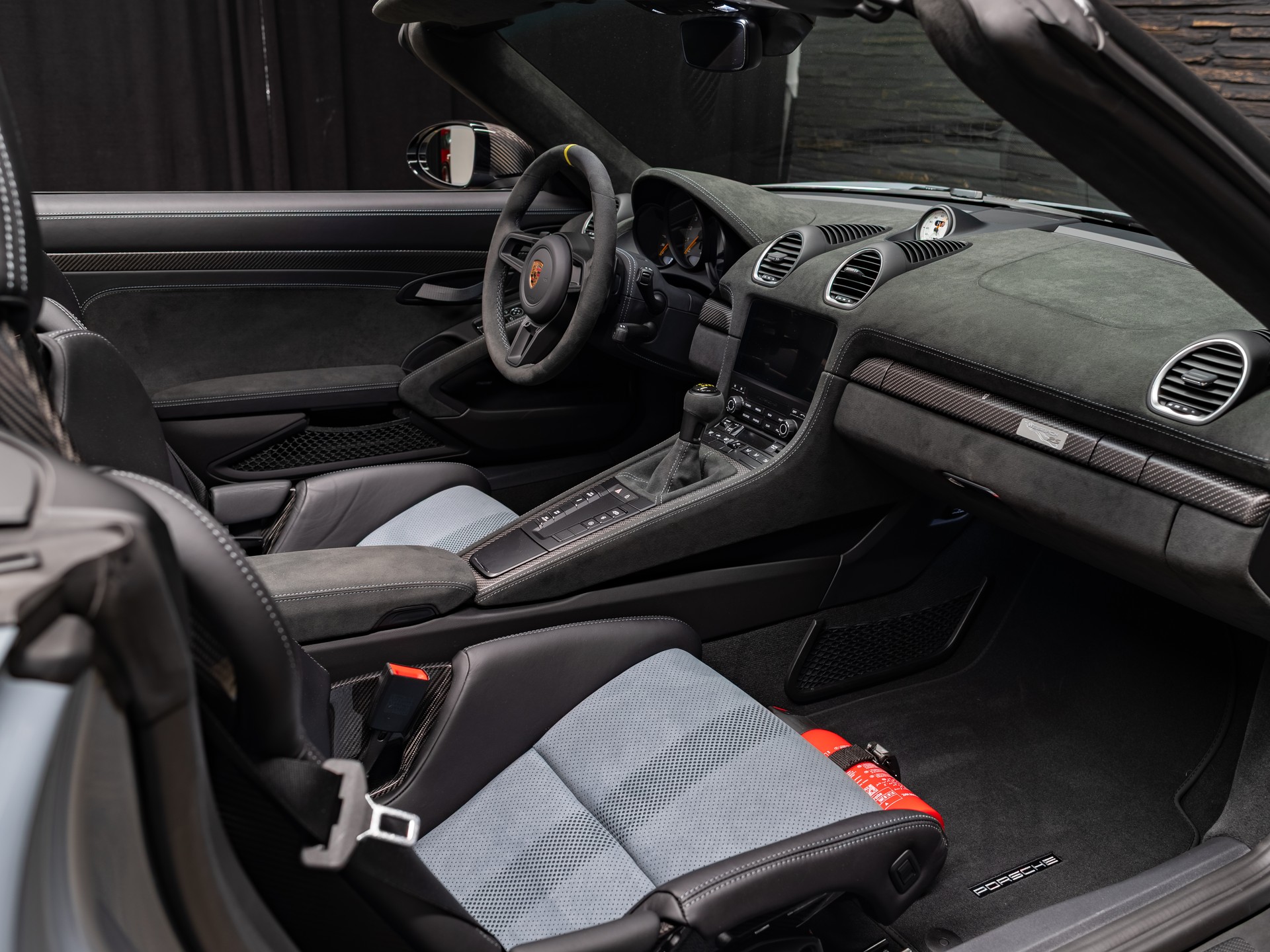 PORSCHE 718 Boxster Spyder RS PDK-image-9