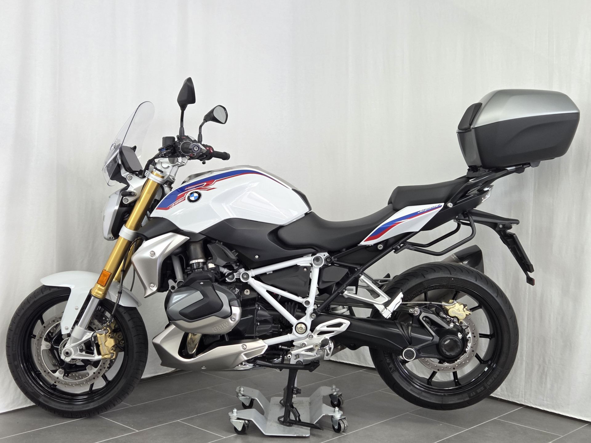 BMW R 1250 R Sport sehr viel Zubehör-showroom-element-3