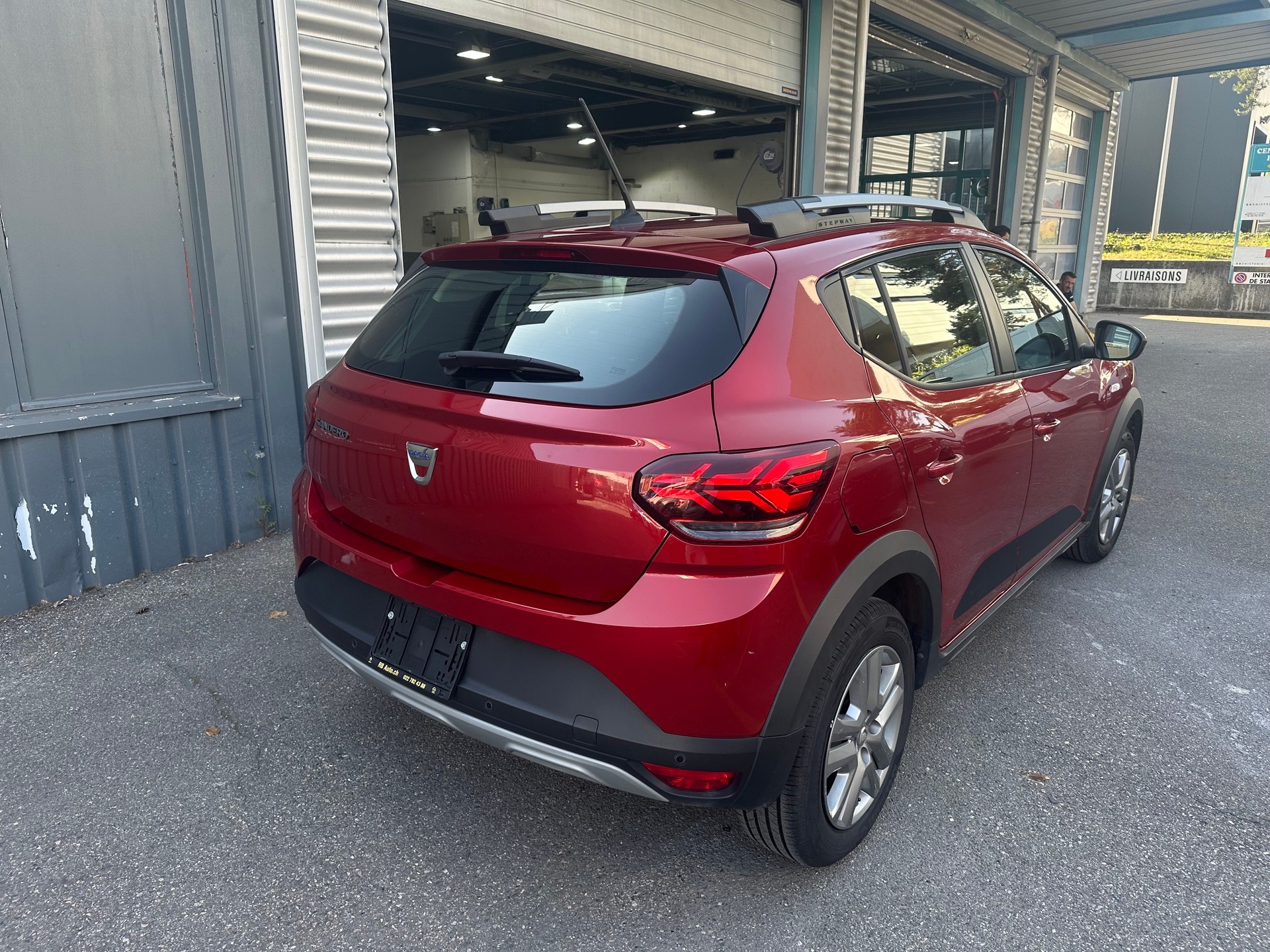 DACIA Sandero Stepway TCe 90 Comfort-image-4