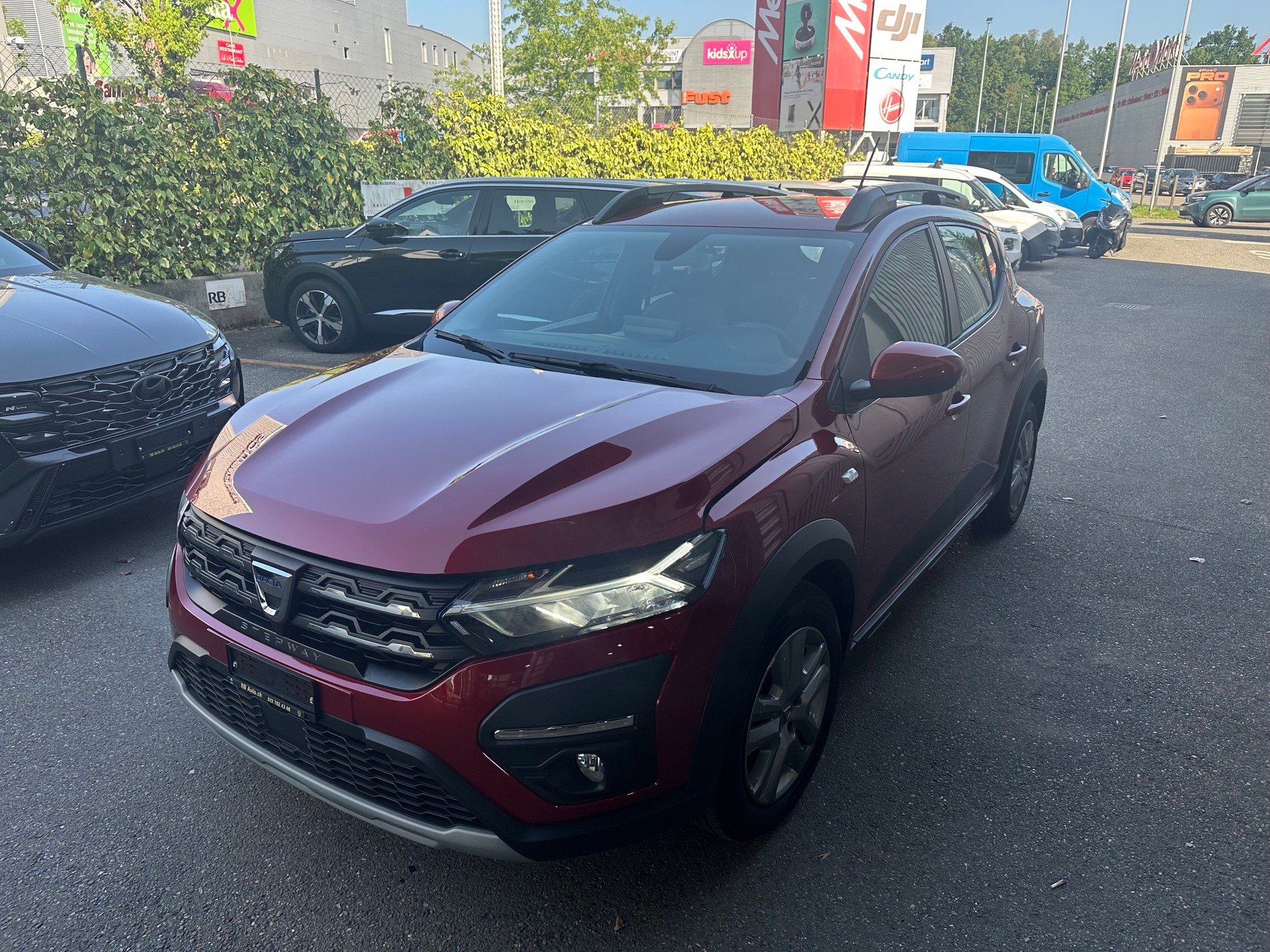 DACIA Sandero Stepway TCe 90 Comfort-image-1